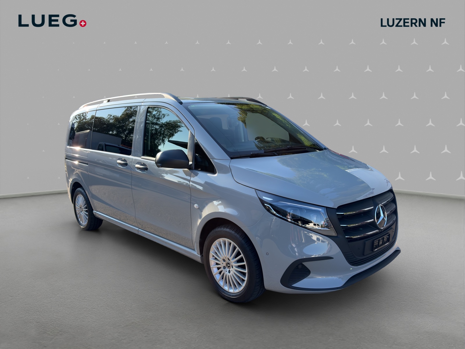 MERCEDES-BENZ Vito 119 CDI Kompakt Tourer 9G-Tronic 4M Select-image-4