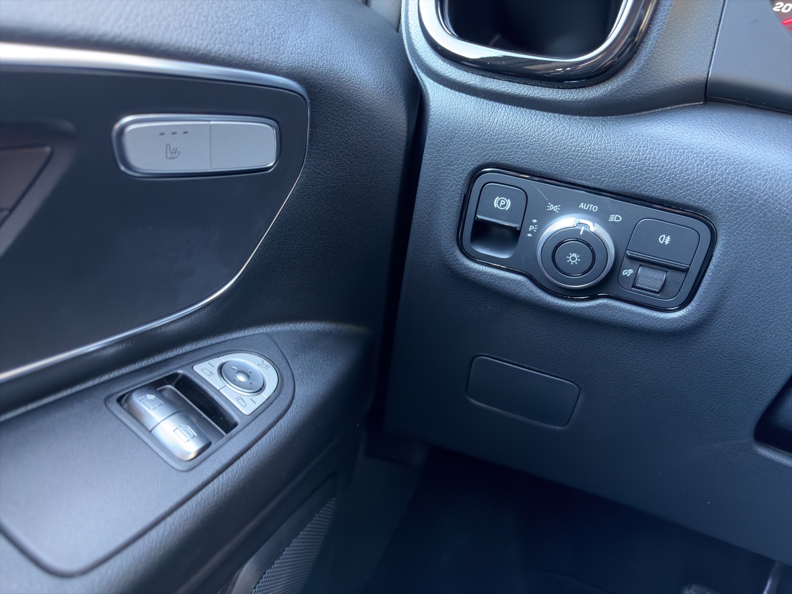 MERCEDES-BENZ Vito 119 CDI Kompakt Tourer 9G-Tronic 4M Select-image-10