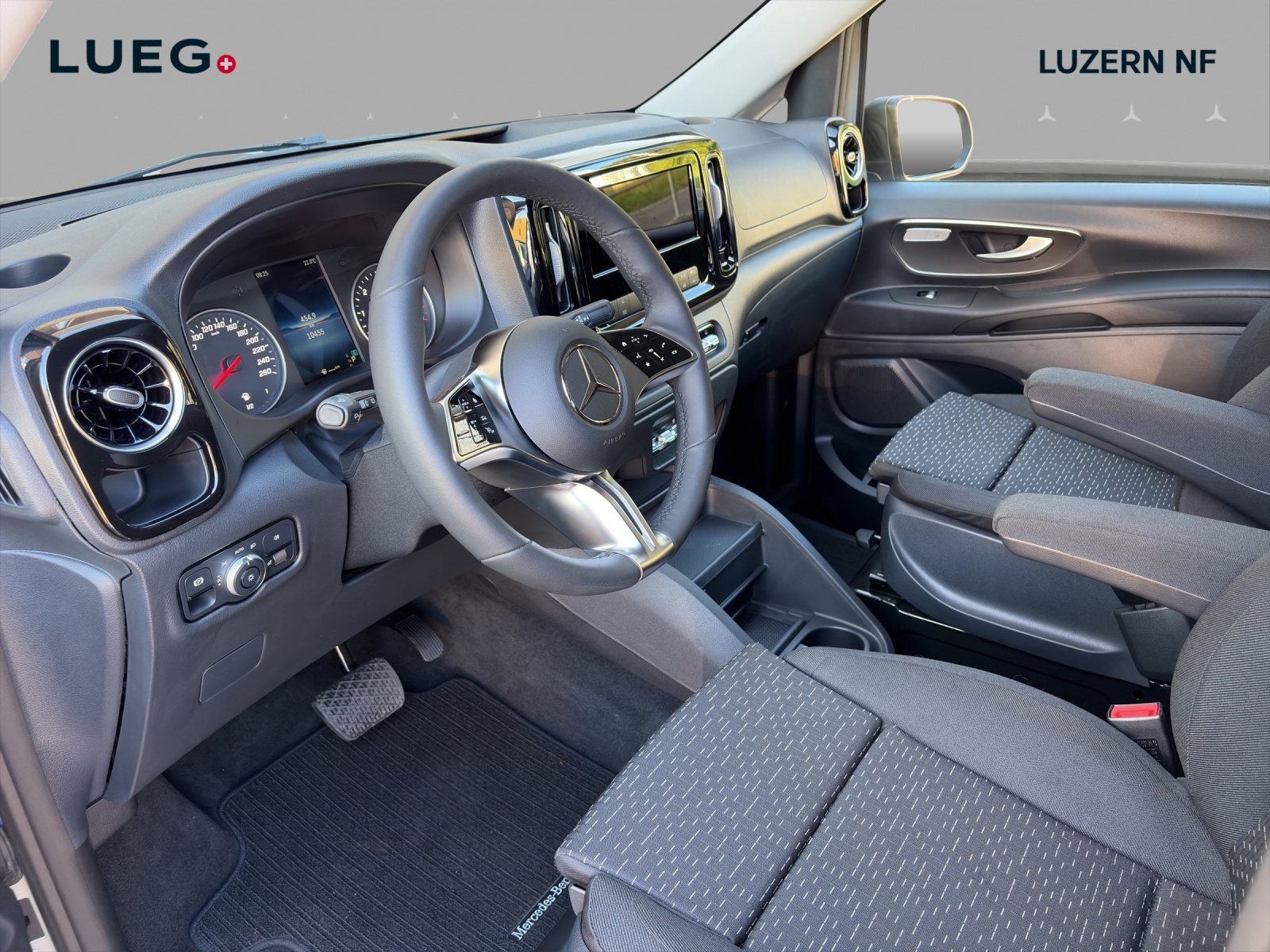 MERCEDES-BENZ Vito 119 CDI Kompakt Tourer 9G-Tronic 4M Select-image-6