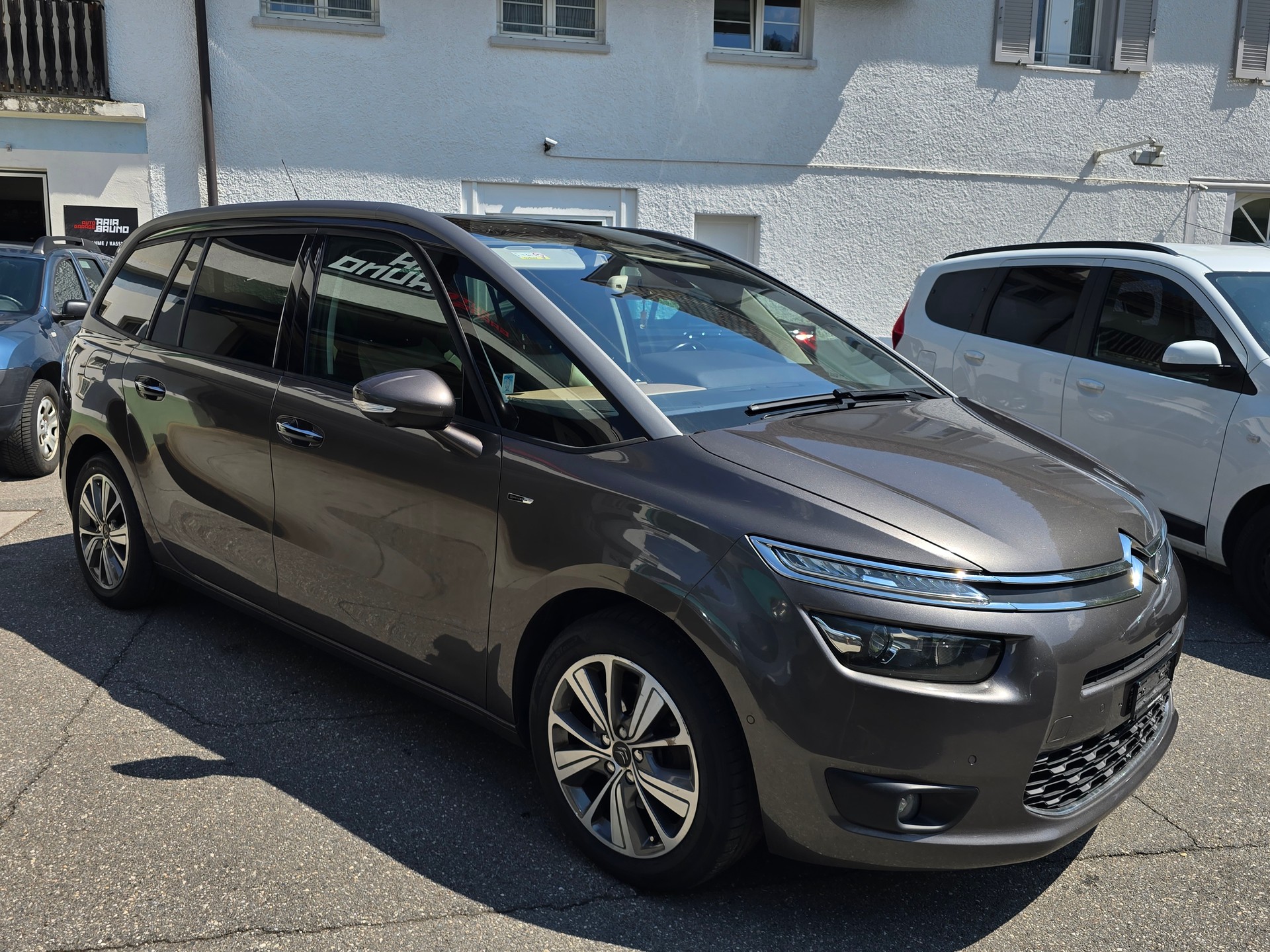 CITROEN Grand C4 Picasso 2.0 BlueHDi Exclusive Automatic-image-0