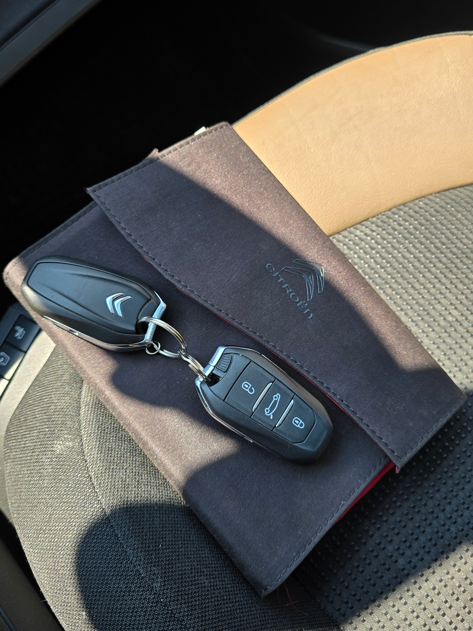 CITROEN Grand C4 Picasso 2.0 BlueHDi Exclusive Automatic-image-13