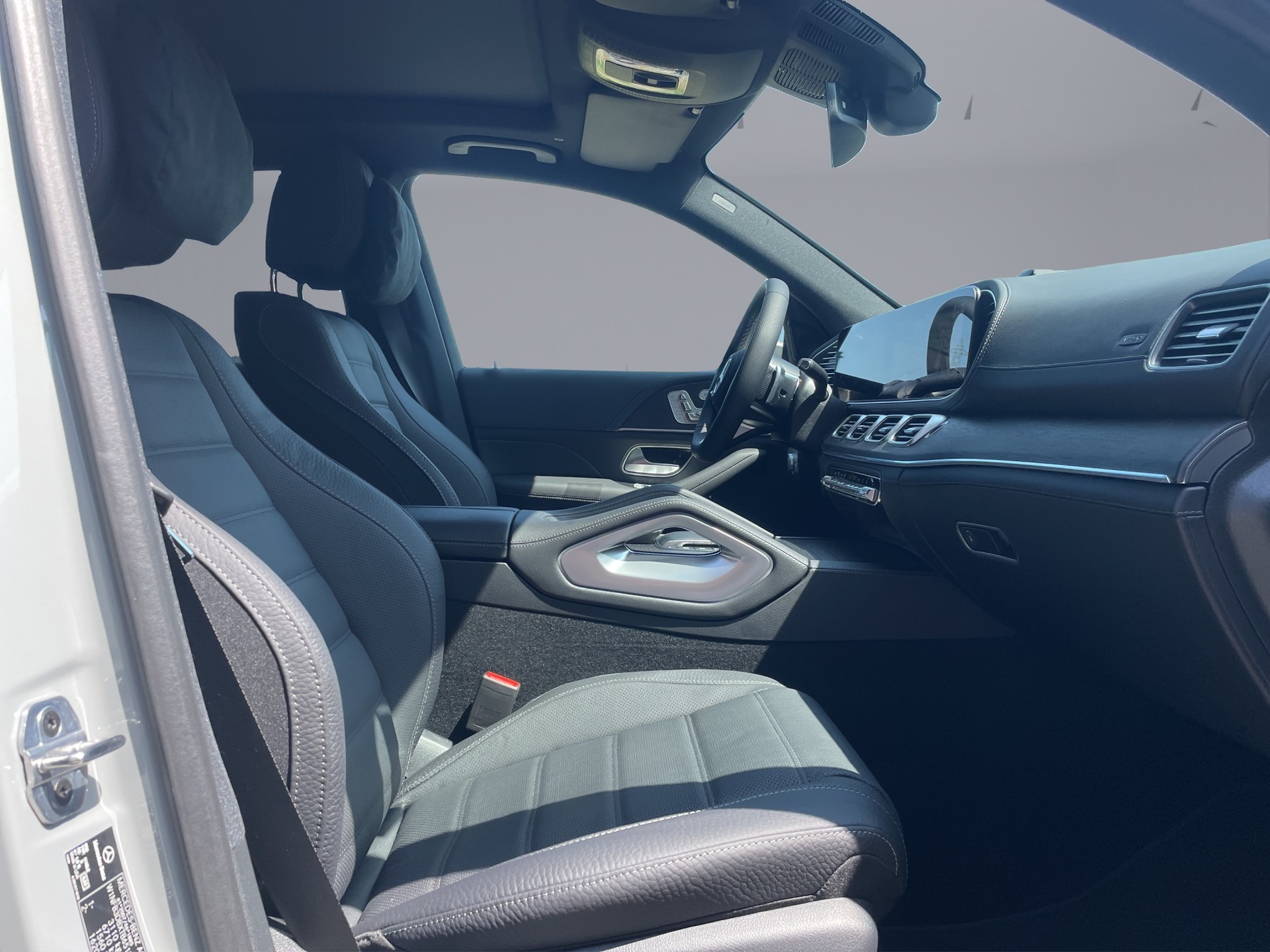 MERCEDES-BENZ GLE 450 d AMG Line 4matic-image-16