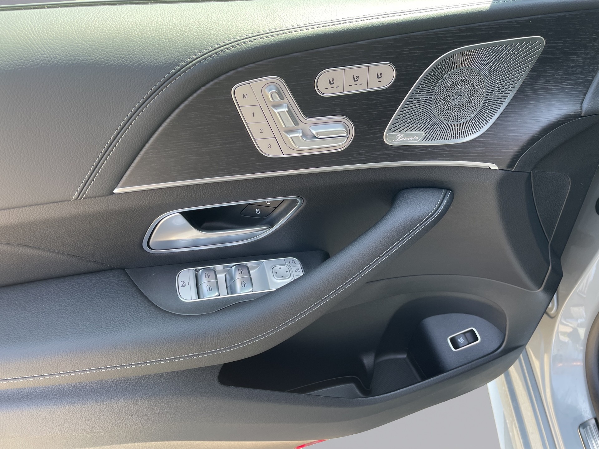 MERCEDES-BENZ GLE 450 d AMG Line 4matic-image-10