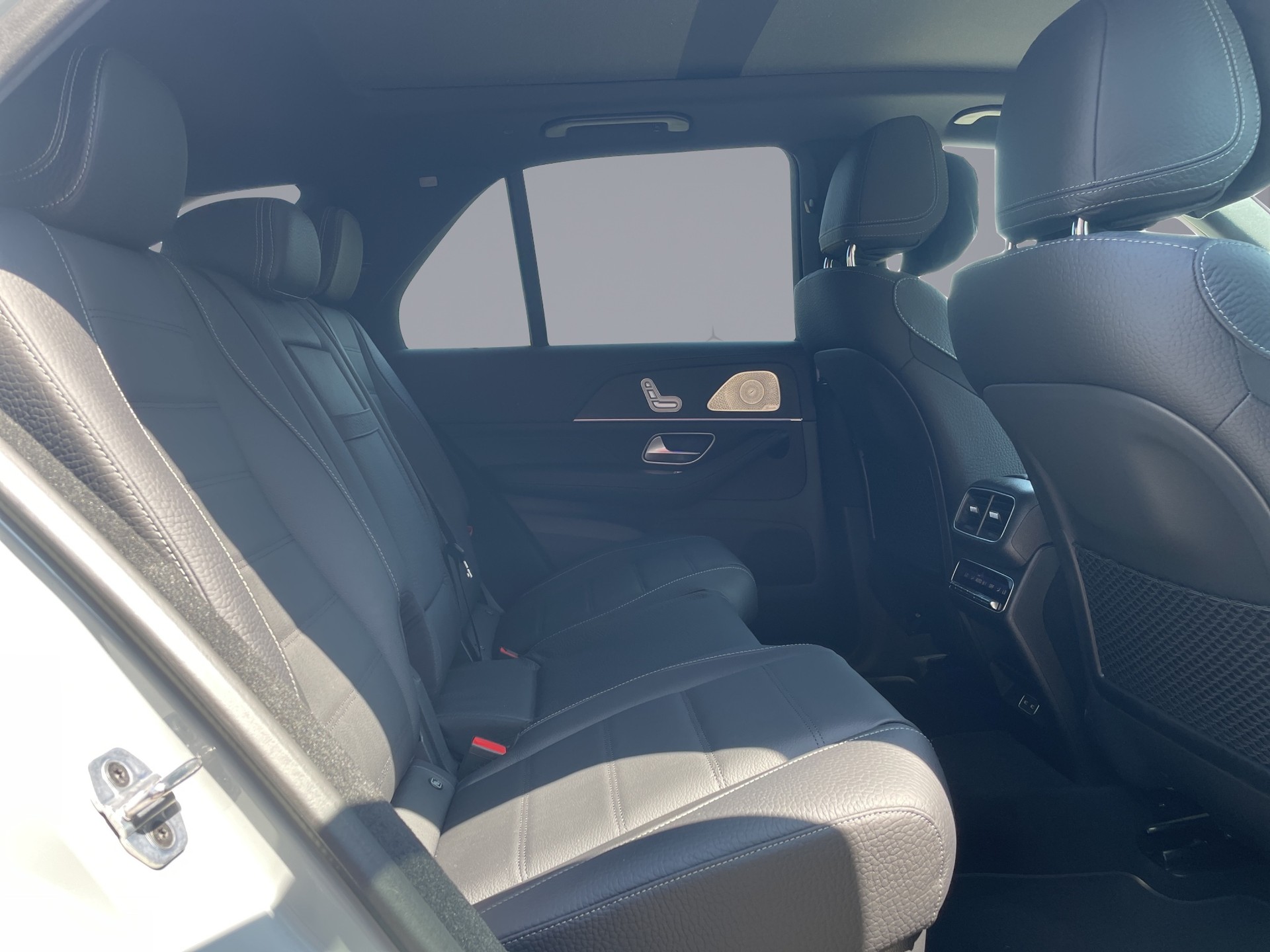 MERCEDES-BENZ GLE 450 d AMG Line 4matic-image-24