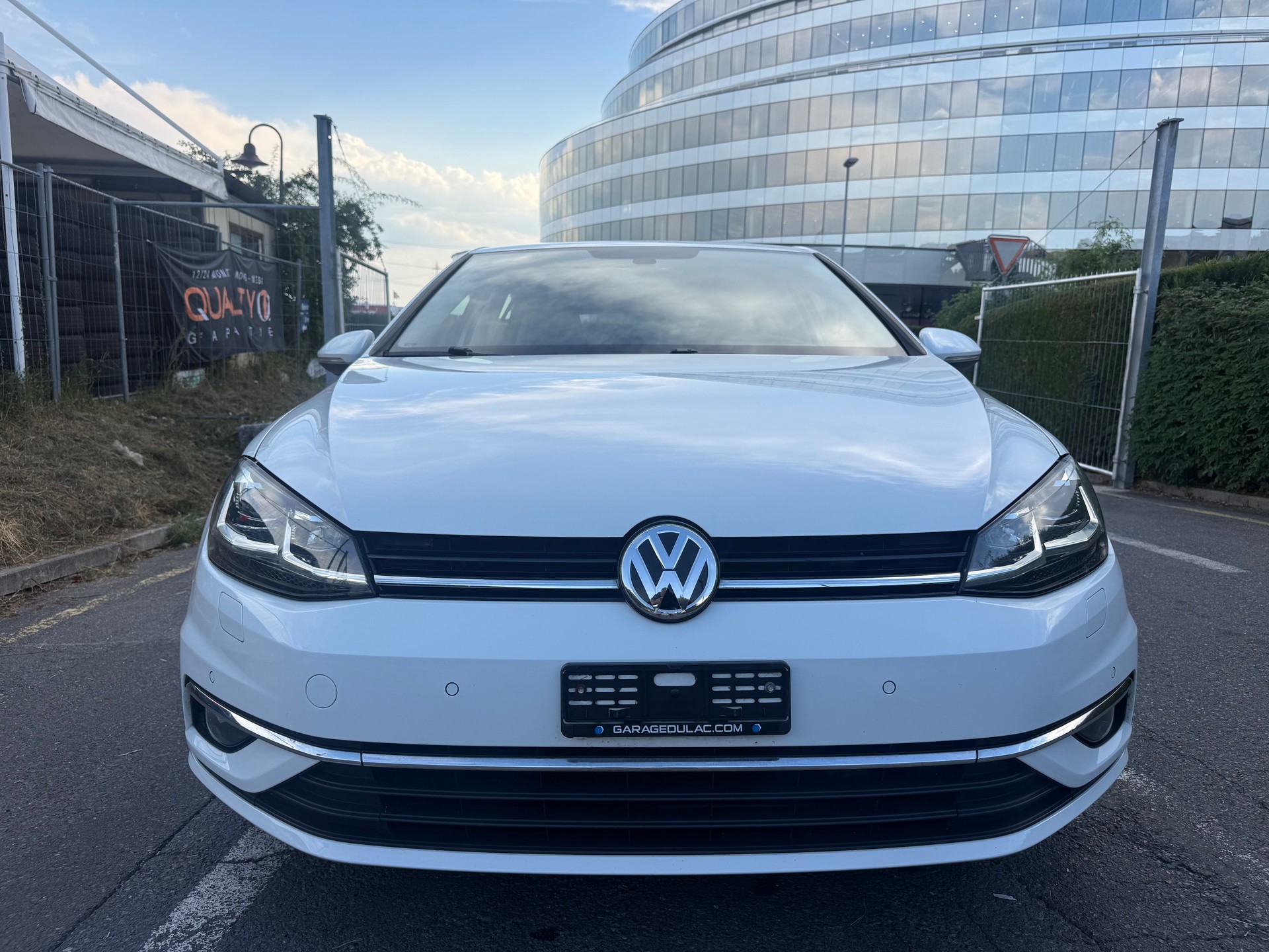 VW Golf 1.5 TSI EVO Highline-image-1