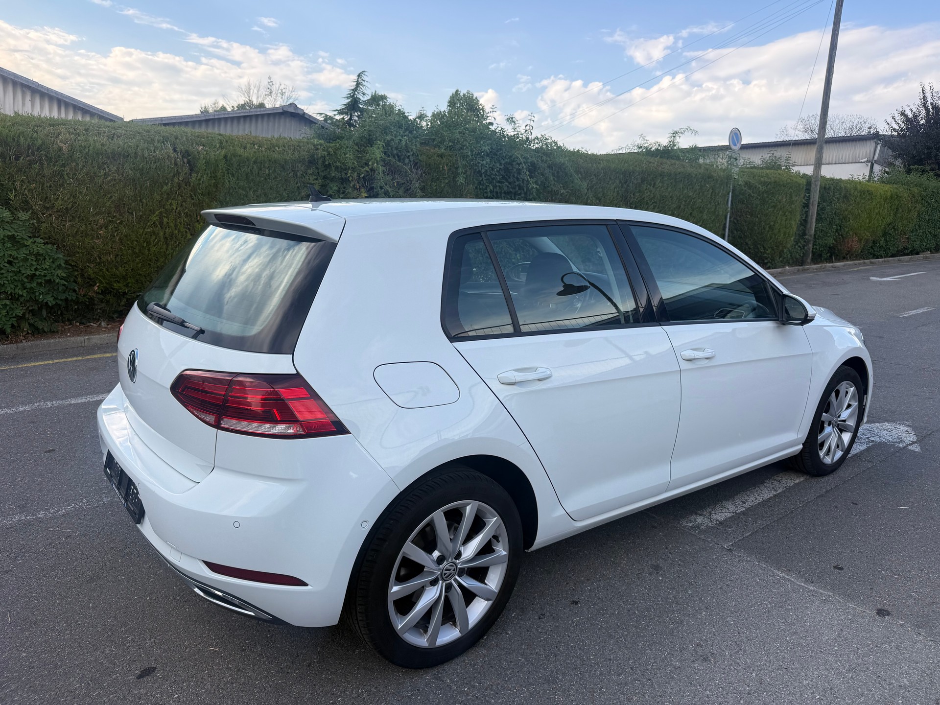 VW Golf 1.5 TSI EVO Highline-image-5