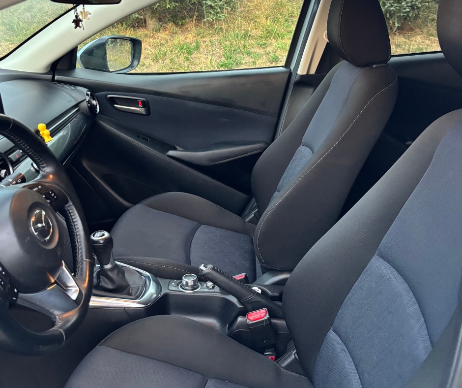 MAZDA 1.5 90 Ambition-image-3
