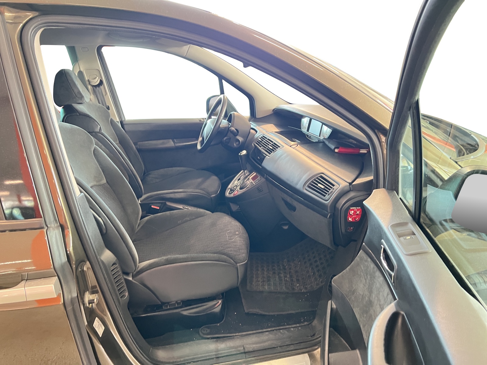 CITROEN C8 2.0 16V HDi Exclusive Automatic-image-6