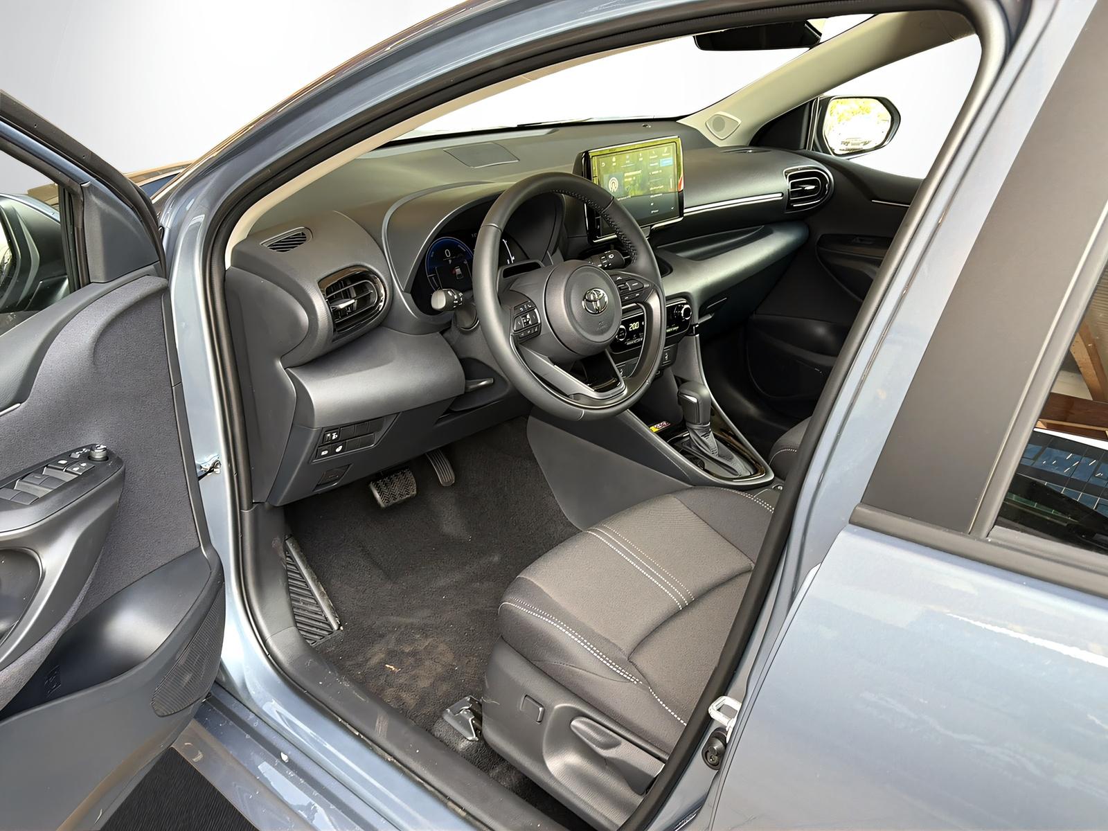 TOYOTA Yaris 1.5 VVT-i HSD Trend-image-6