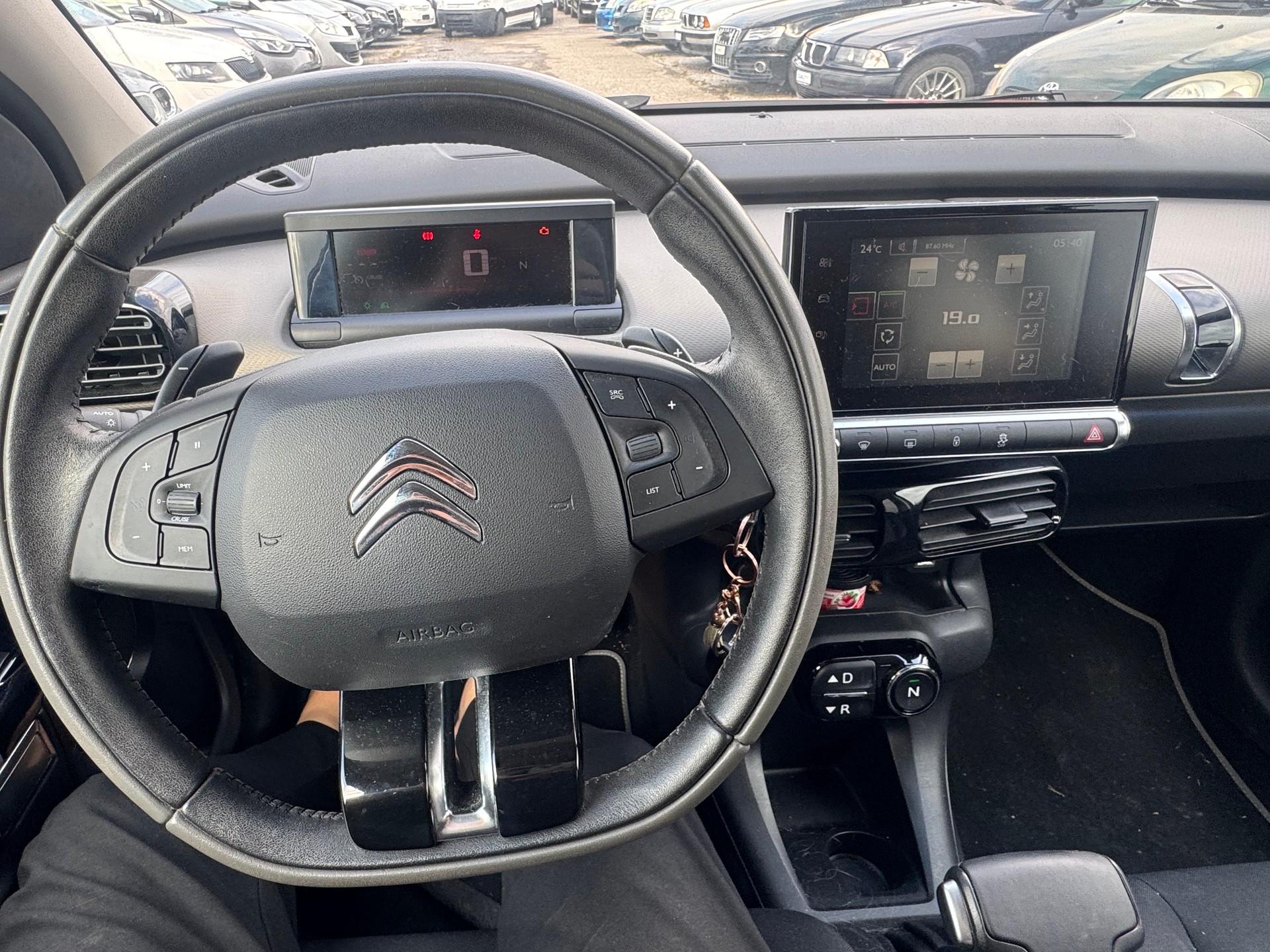 CITROEN C4 Cactus 1.6 BlueHDi Feel ETG6-image-10