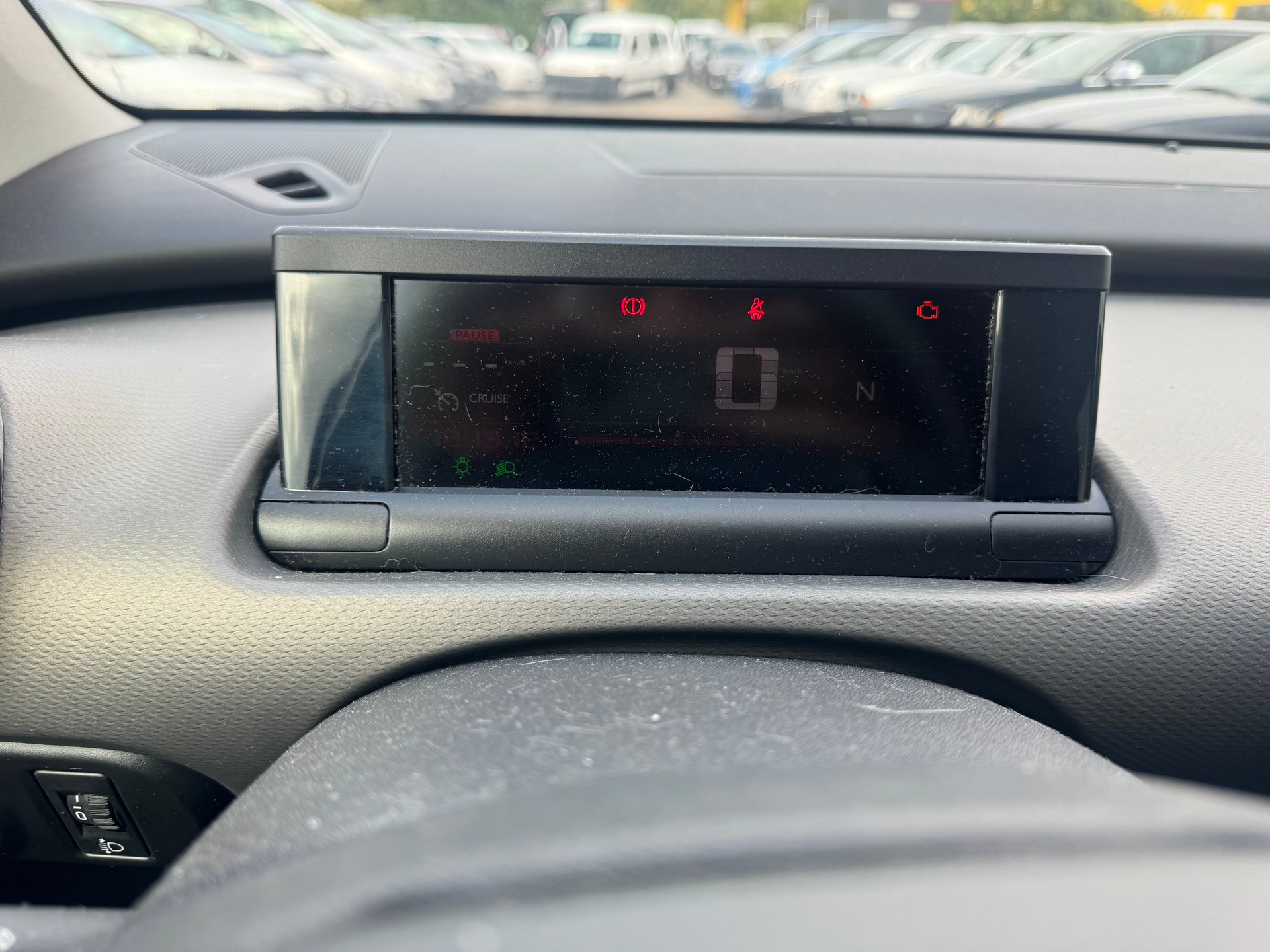CITROEN C4 Cactus 1.6 BlueHDi Feel ETG6-image-11