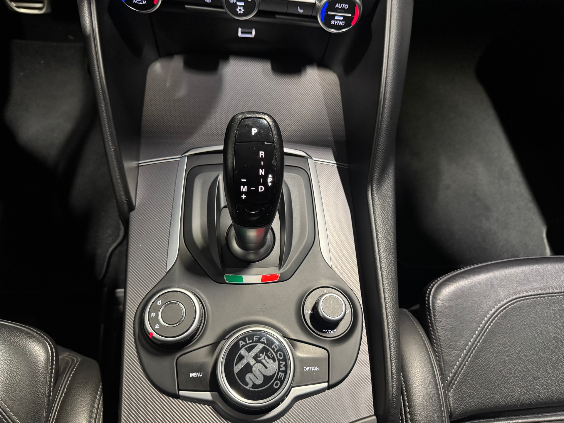ALFA ROMEO Giulia 2.0 Veloce Q4 Automatic (30)-image-21