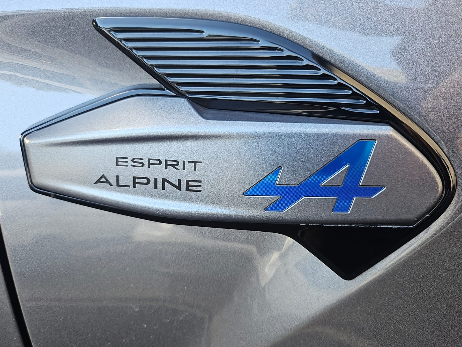 RENAULT Captur 1.3 TCe Esprit Alpine EDC HECK SCHADEN FAHRBAR ARRIERE ENDOMMAGE-image-7