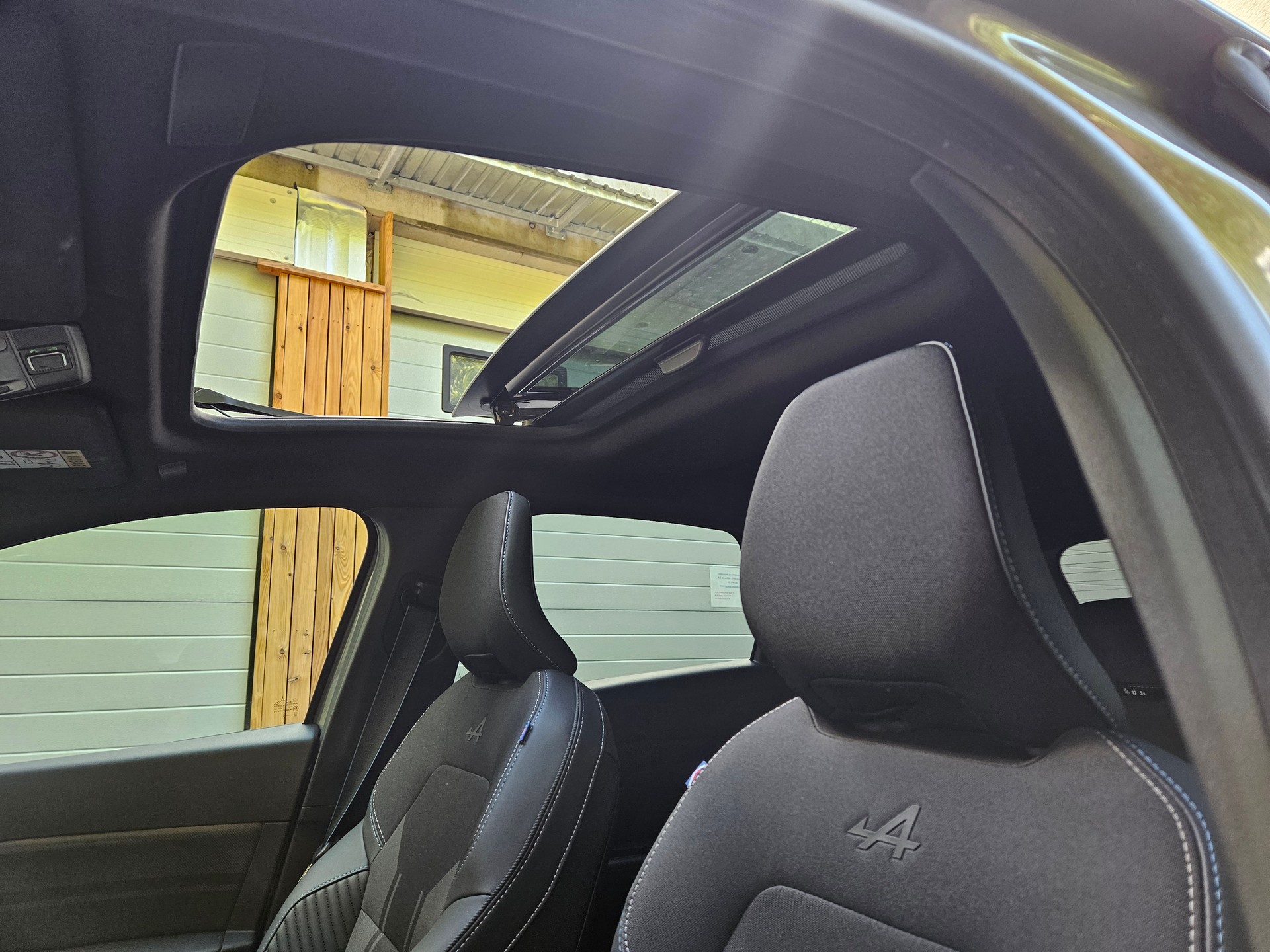 RENAULT Captur 1.3 TCe Esprit Alpine EDC HECK SCHADEN FAHRBAR ARRIERE ENDOMMAGE-image-3