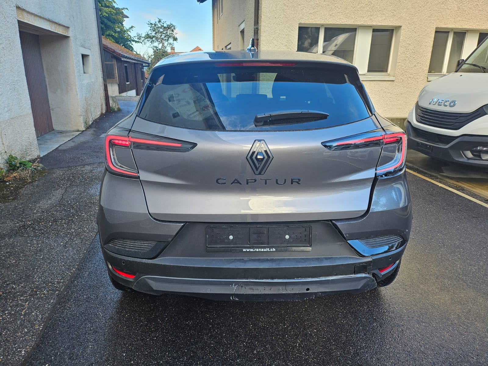 RENAULT Captur 1.3 TCe Esprit Alpine EDC HECK SCHADEN FAHRBAR ARRIERE ENDOMMAGE-image-9