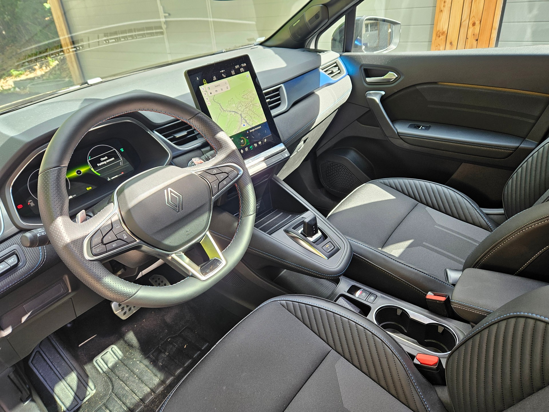 RENAULT Captur 1.3 TCe Esprit Alpine EDC HECK SCHADEN FAHRBAR ARRIERE ENDOMMAGE-image-2