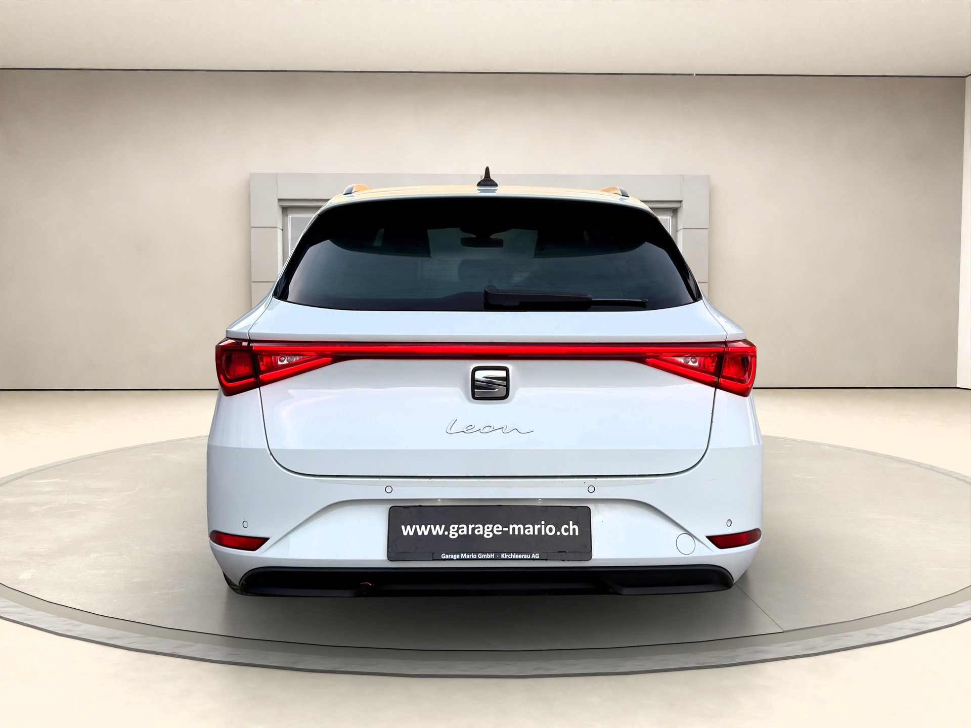 SEAT Leon ST 2.0 TDI EVO DSG Style ✅CH-Fahrzeug & 8-fach bereift auf ALU und Frisch ab Service✅-image-5