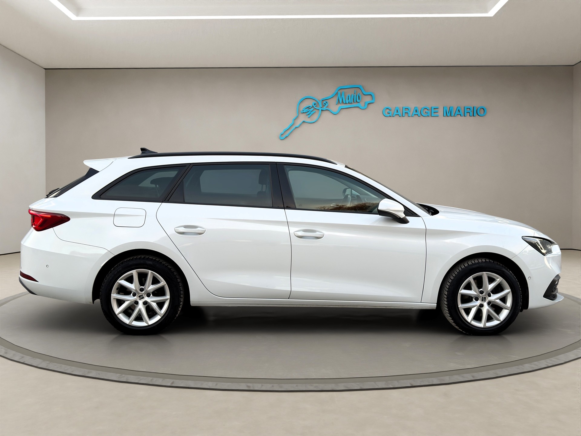 SEAT Leon ST 2.0 TDI EVO DSG Style ✅CH-Fahrzeug & 8-fach bereift auf ALU und Frisch ab Service✅-image-3