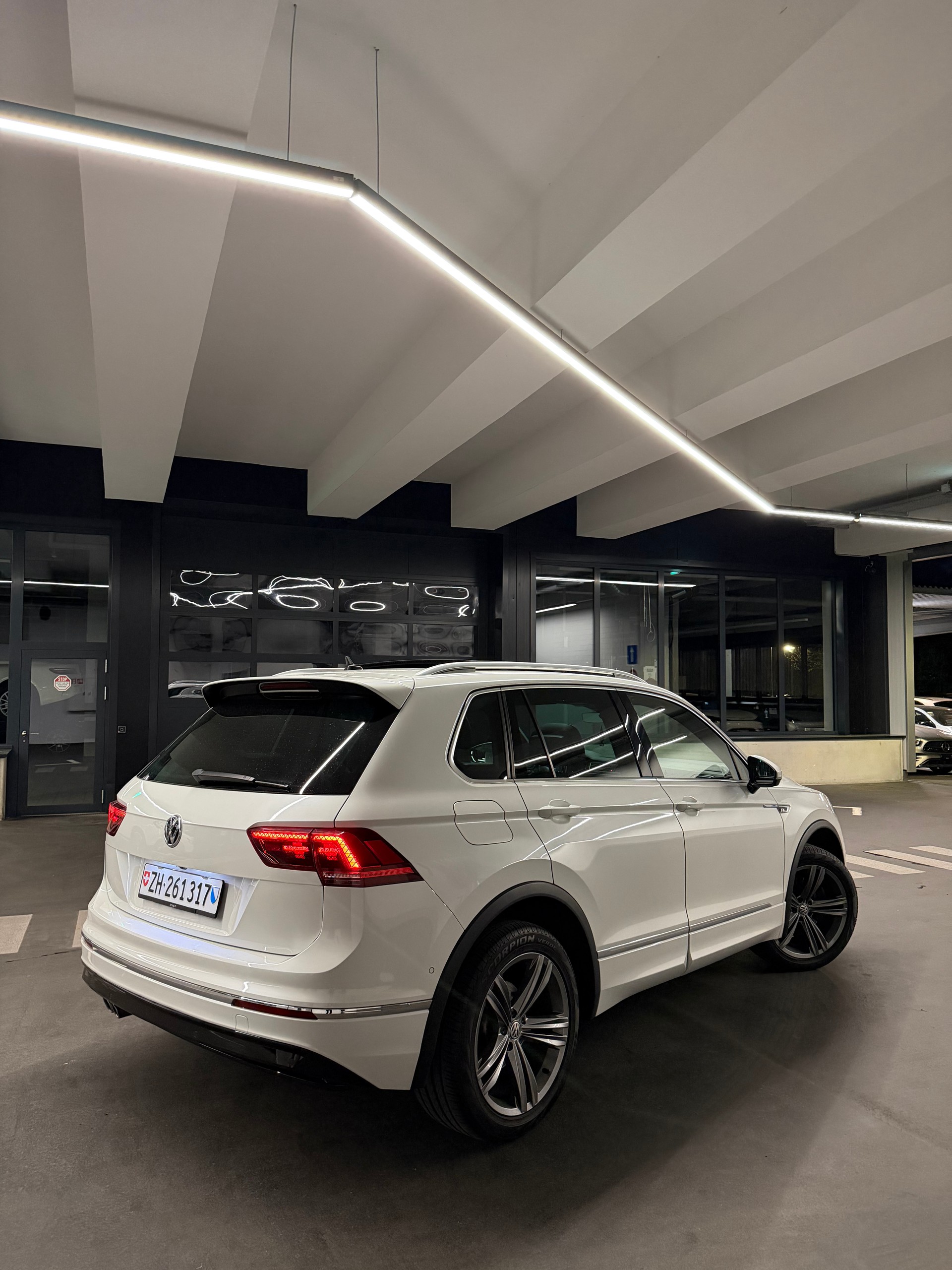 VW 2.0 TSI Highline DSG-image-1
