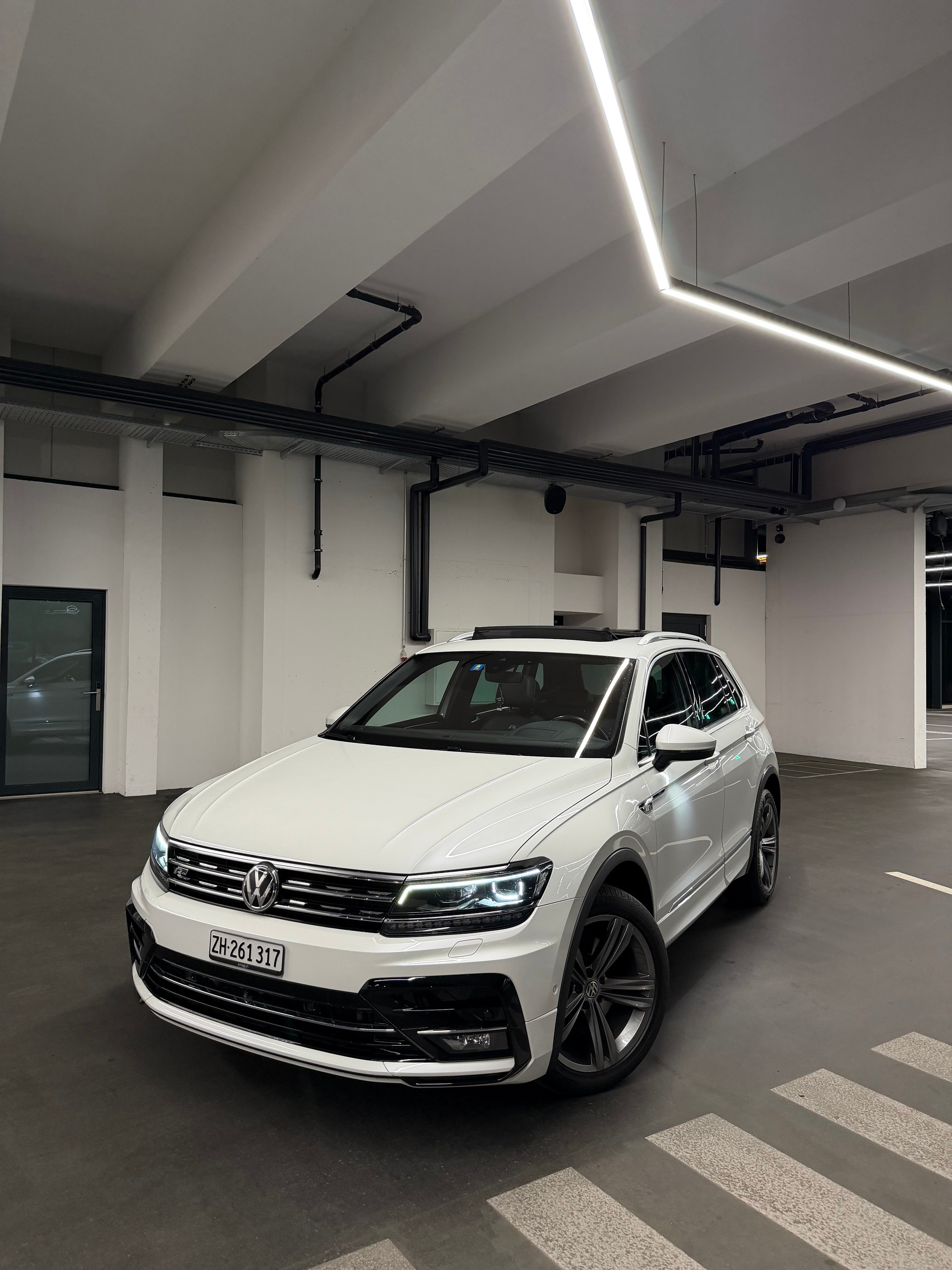 VW 2.0 TSI Highline DSG-image-0