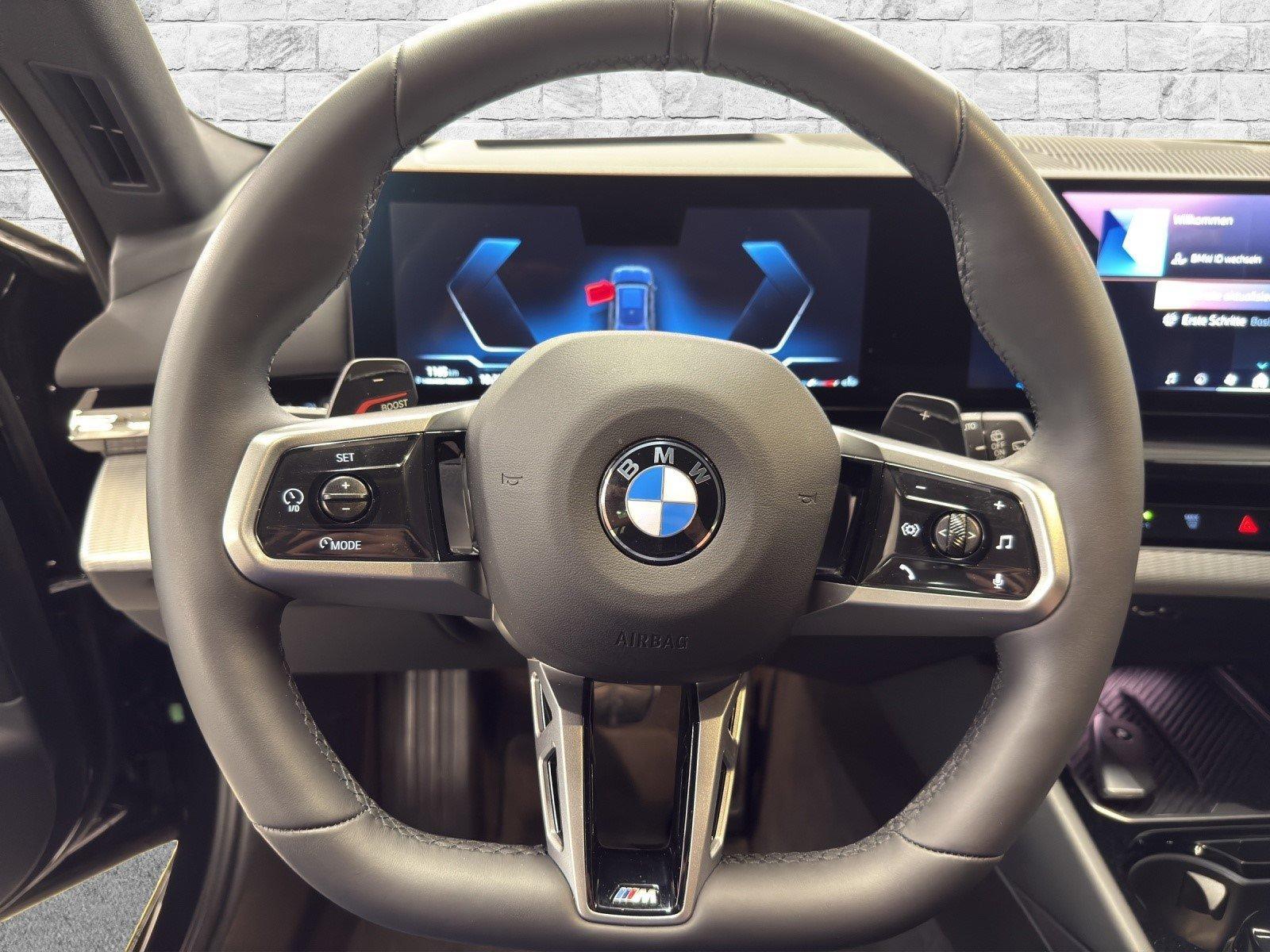 BMW 520d xDrive Touring M Sport-image-12