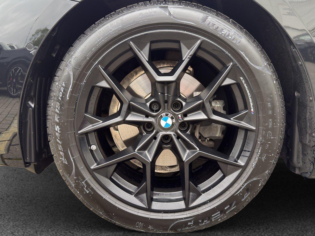 BMW 520d xDrive Touring M Sport-image-8