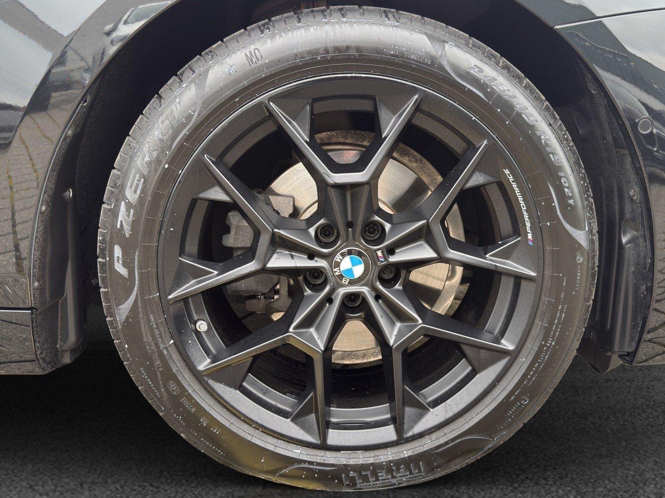 BMW 520d xDrive Touring M Sport-image-11