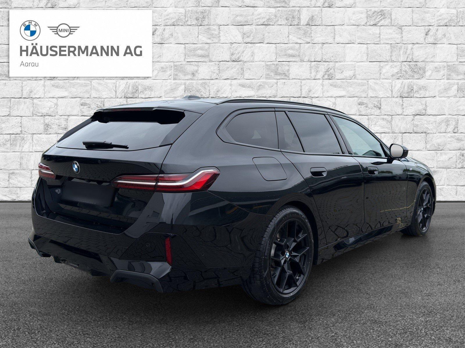 BMW 520d xDrive Touring M Sport-image-4
