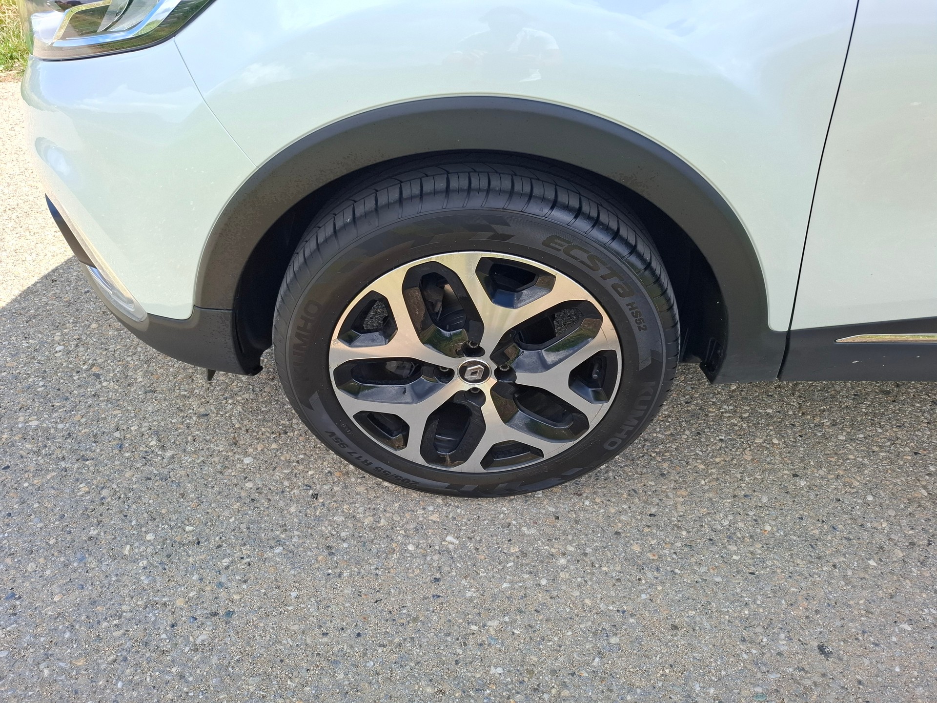 RENAULT Captur 1.2 T 16V Intens-image-8
