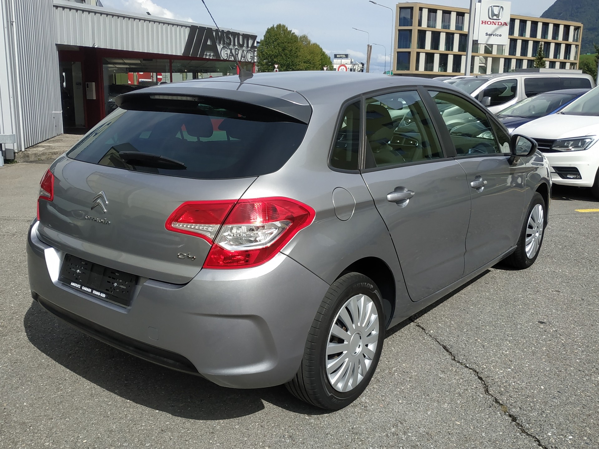CITROEN C4 1.2 Pure Tech Live Edition-image-6