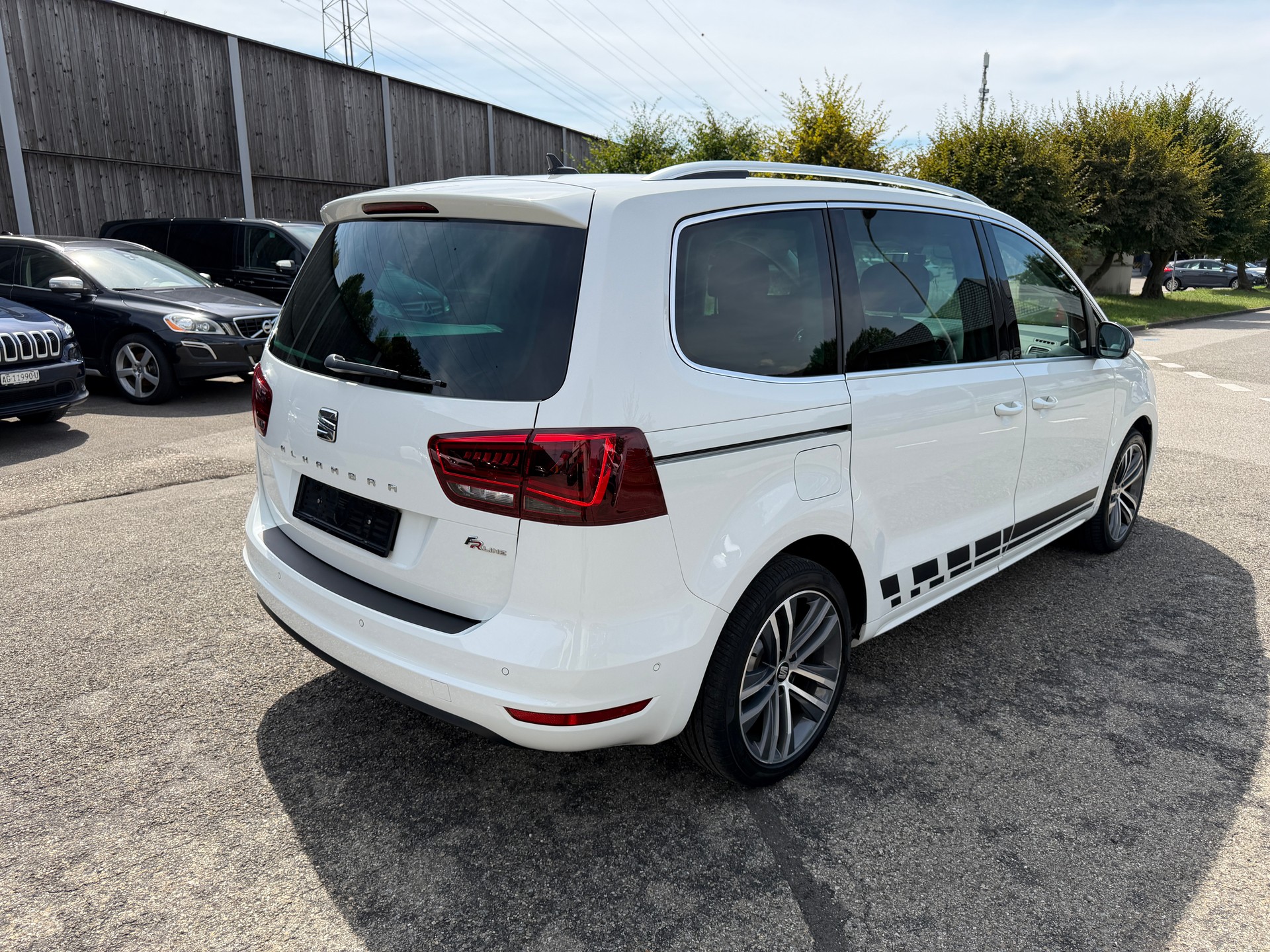 SEAT Alhambra 1.4 TSI DSG SWISS FR2-image-4