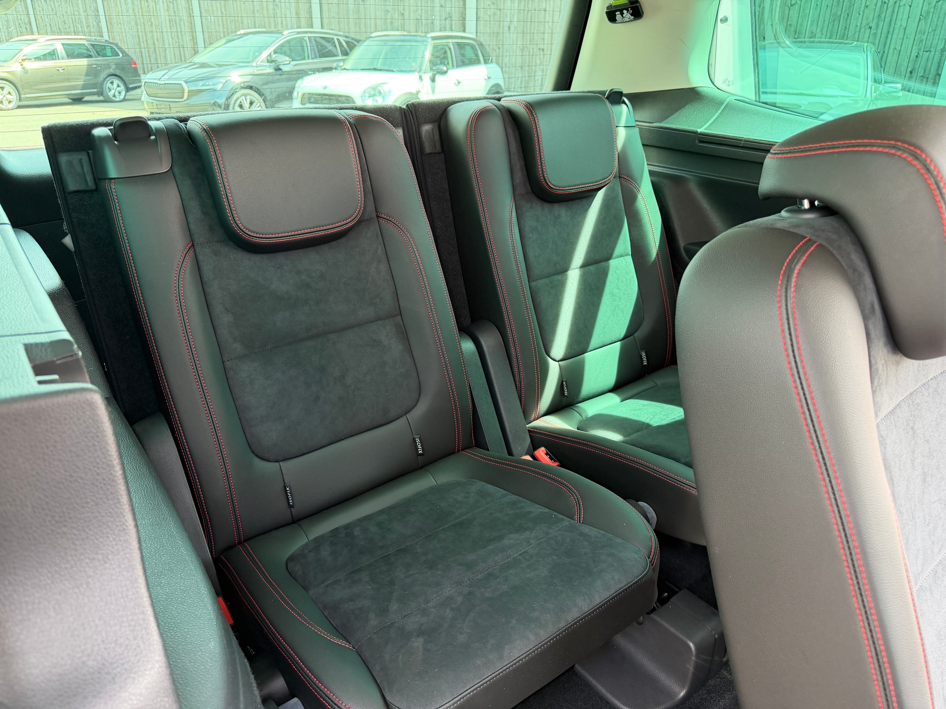SEAT Alhambra 1.4 TSI DSG SWISS FR2-image-13