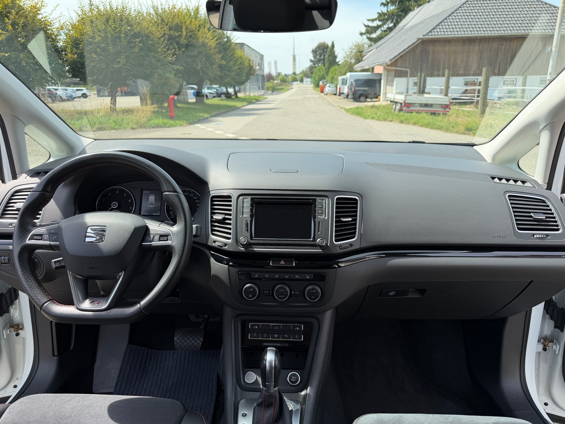 SEAT Alhambra 1.4 TSI DSG SWISS FR2-image-8