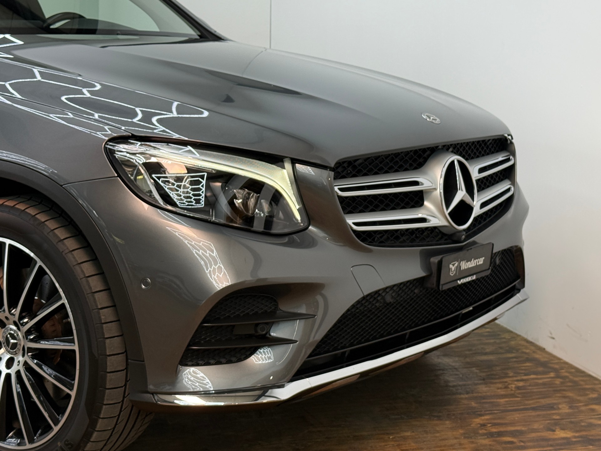 MERCEDES-BENZ GLC 350 d AMG Line 4Matic 9G-Tronic-image-1