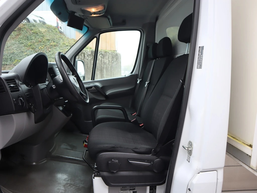 MERCEDES-BENZ Sprinter 316 CDI Kompakt 7G-Tronic ** Klimaanlage ** Nutzlast-720kg ** 3-Plätzer **-image-8