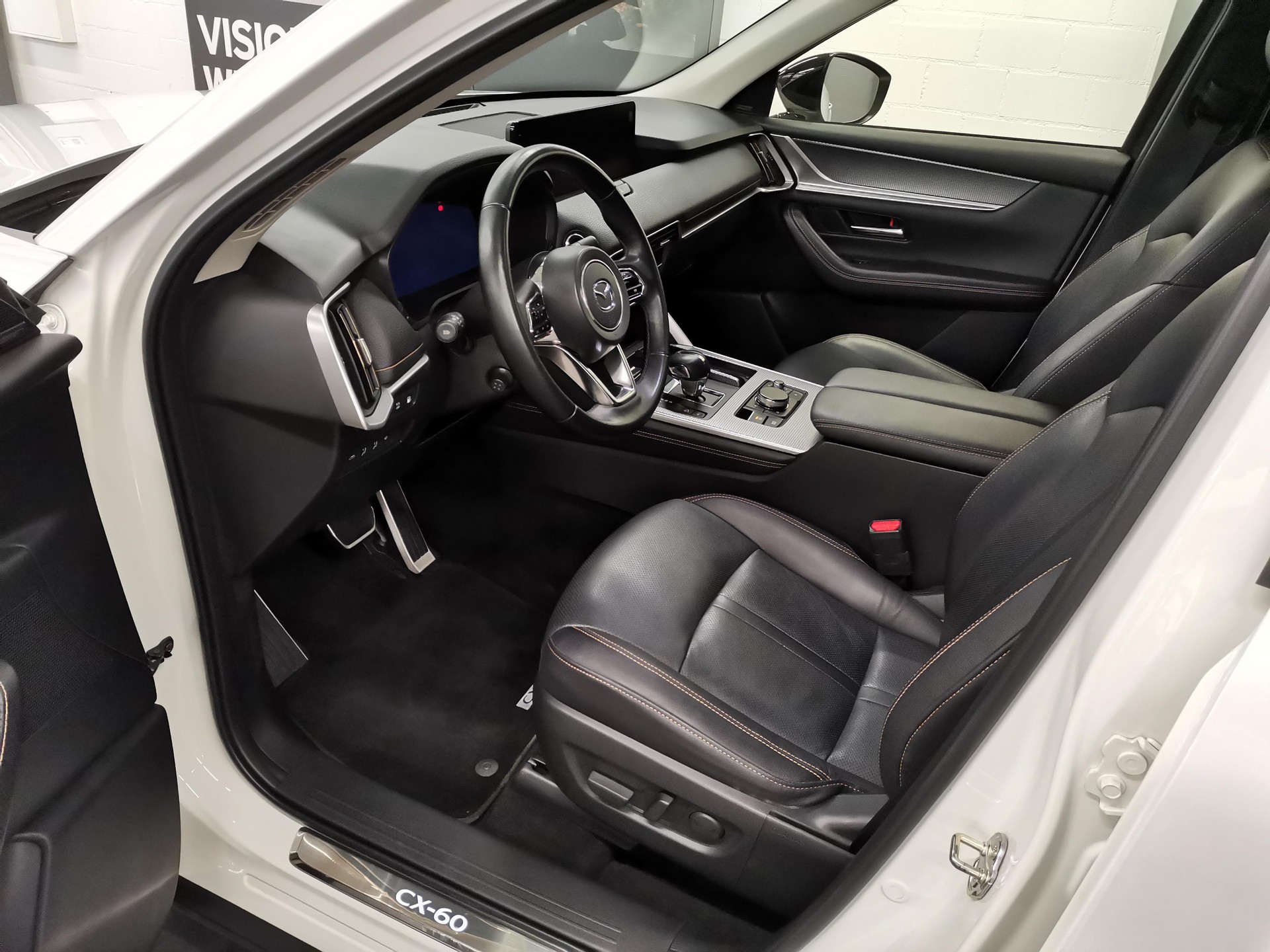 MAZDA CX-60 2.5 PHEV Homura-image-6