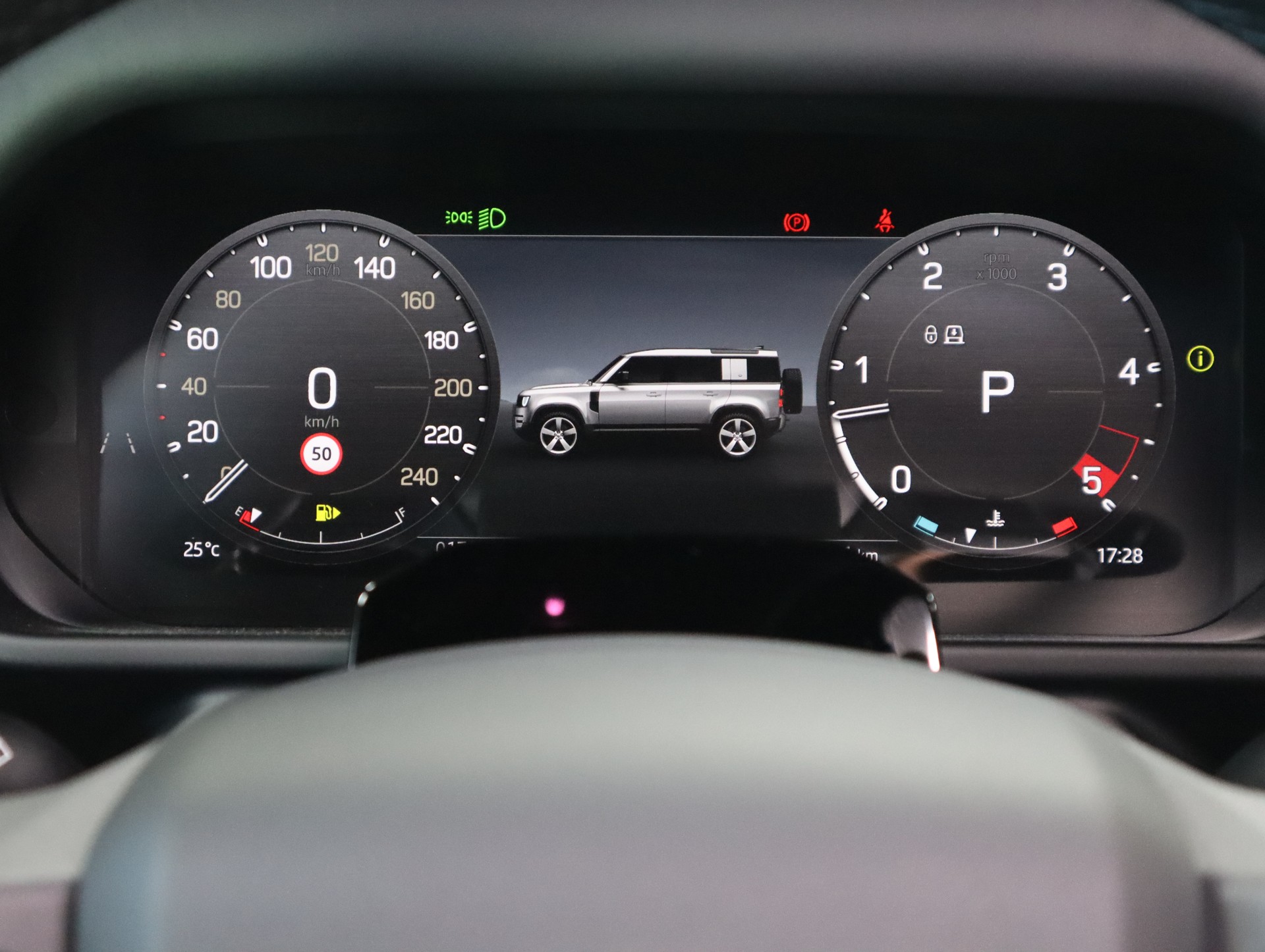 LAND ROVER Defender 110 3.0 D I6 350 X-Dynamic HSE AWD AT8-image-15