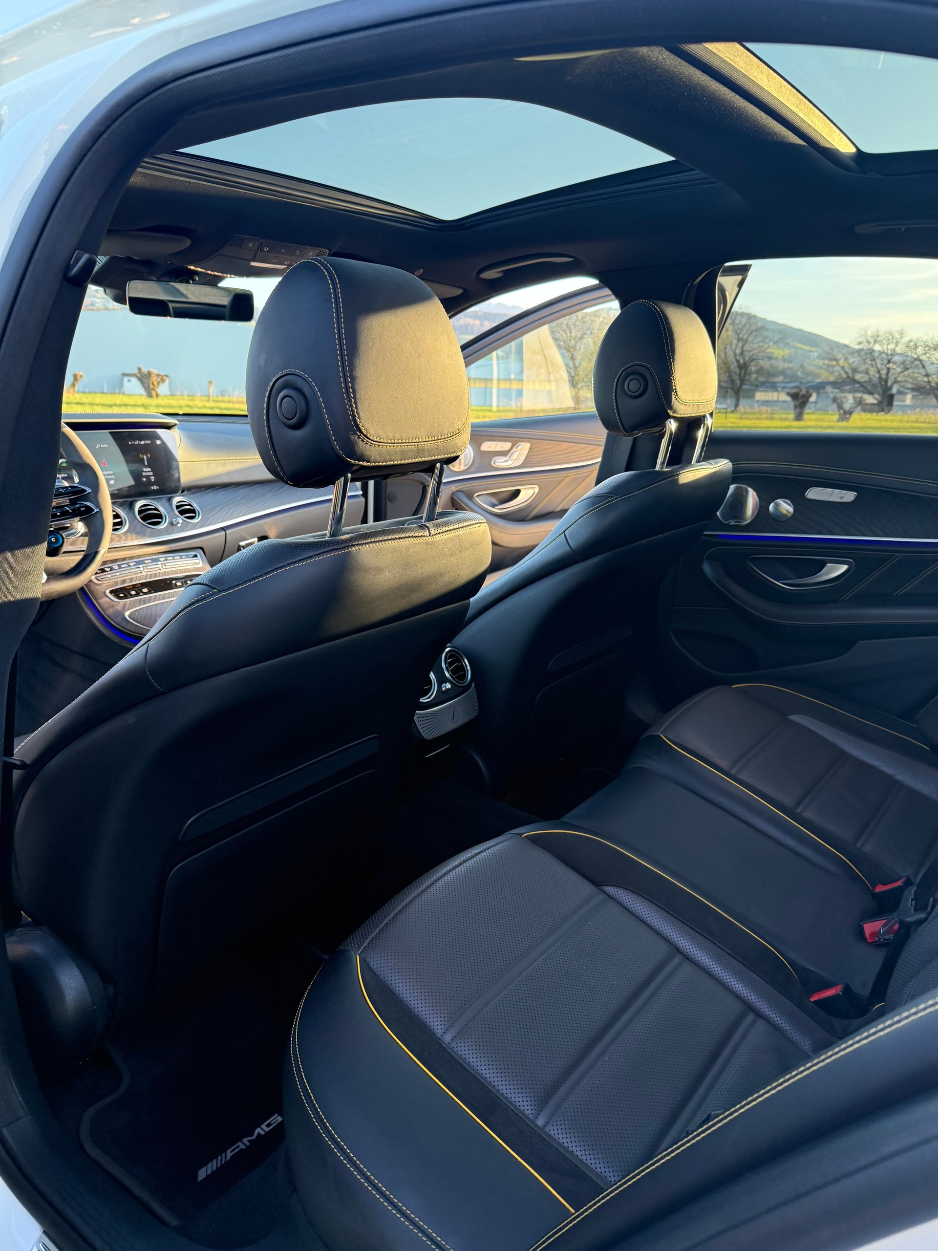 MERCEDES-BENZ E 63 S AMG 4matic+-image-3