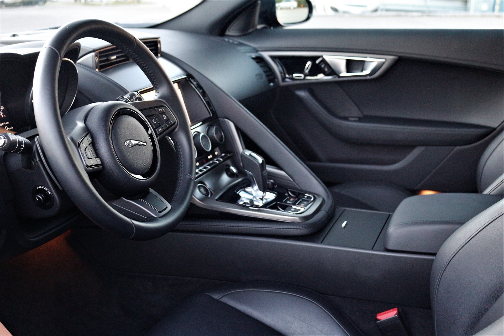 JAGUAR 3.0 V6-image-3