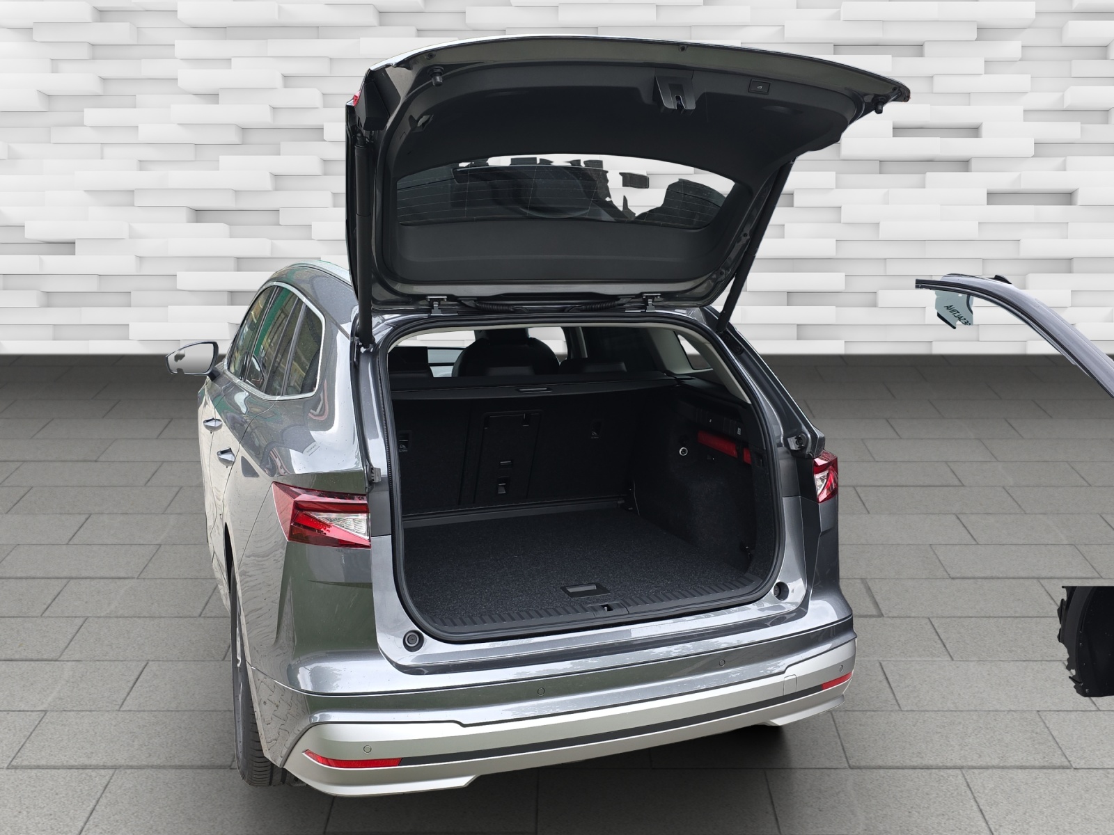 SKODA Enyaq 85 Dynamic-image-9