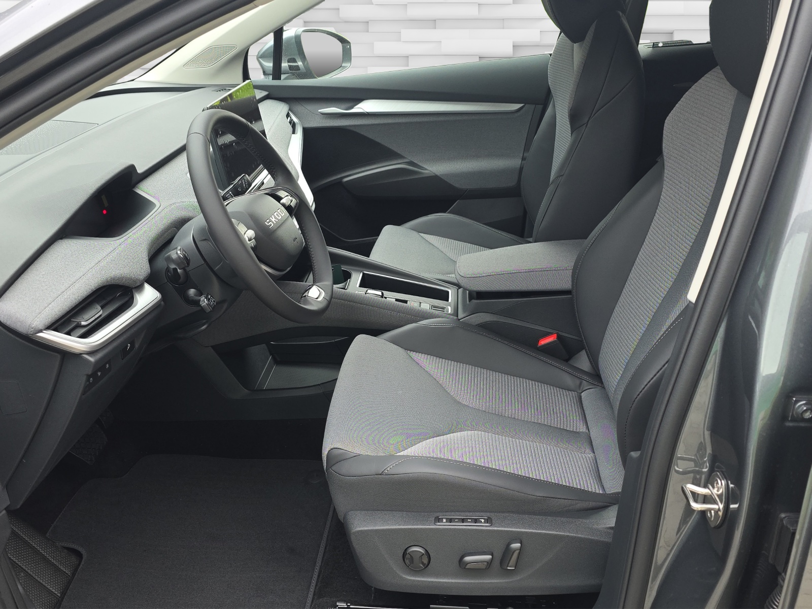 SKODA Enyaq 85 Dynamic-image-4