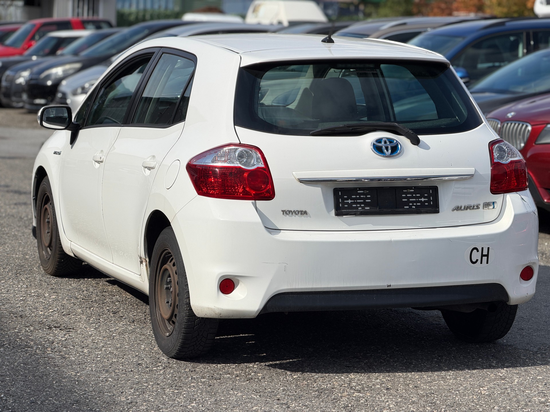 TOYOTA Auris 1.8 16V HSD Linea Luna-image-5