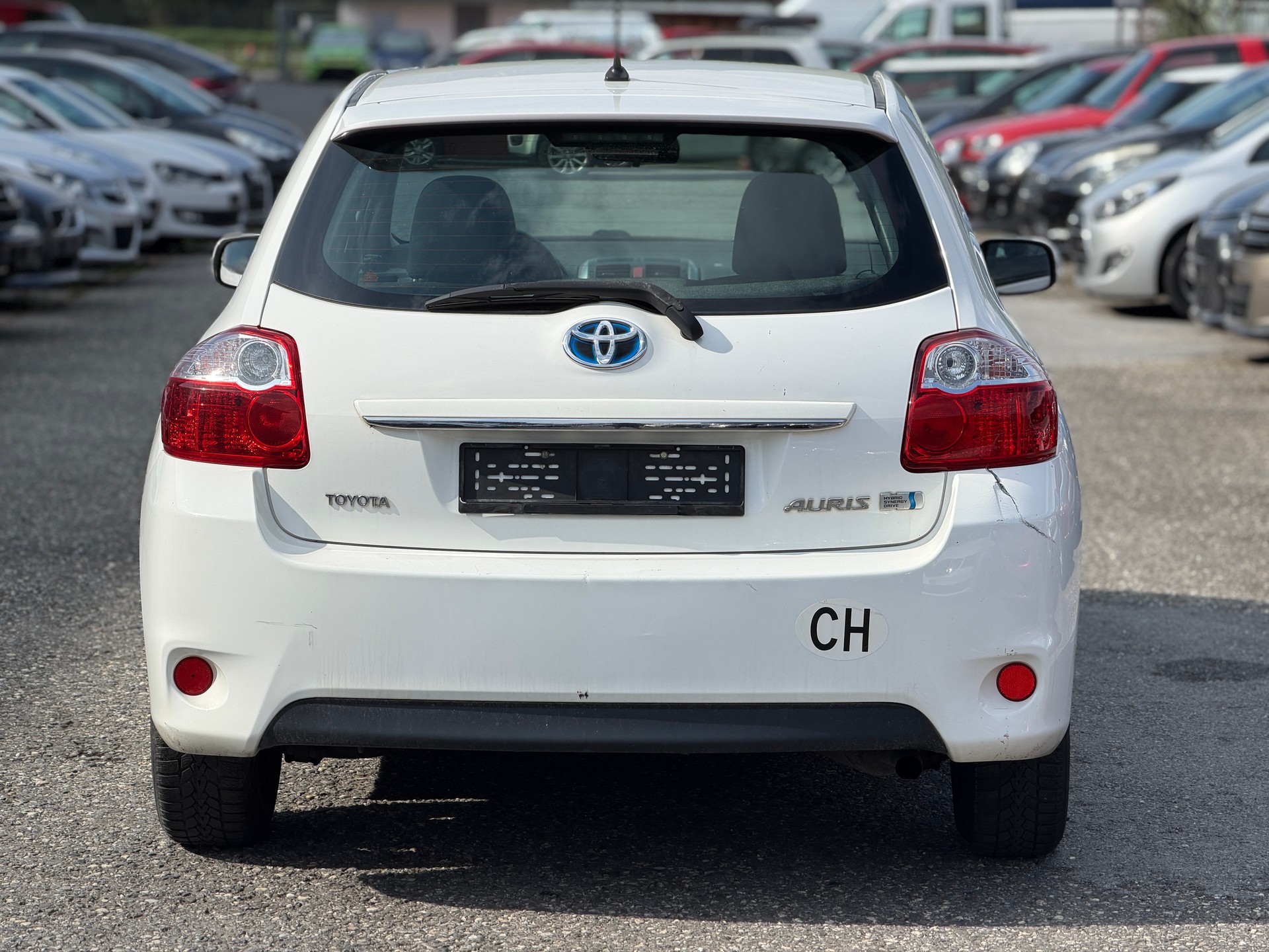 TOYOTA Auris 1.8 16V HSD Linea Luna-image-4