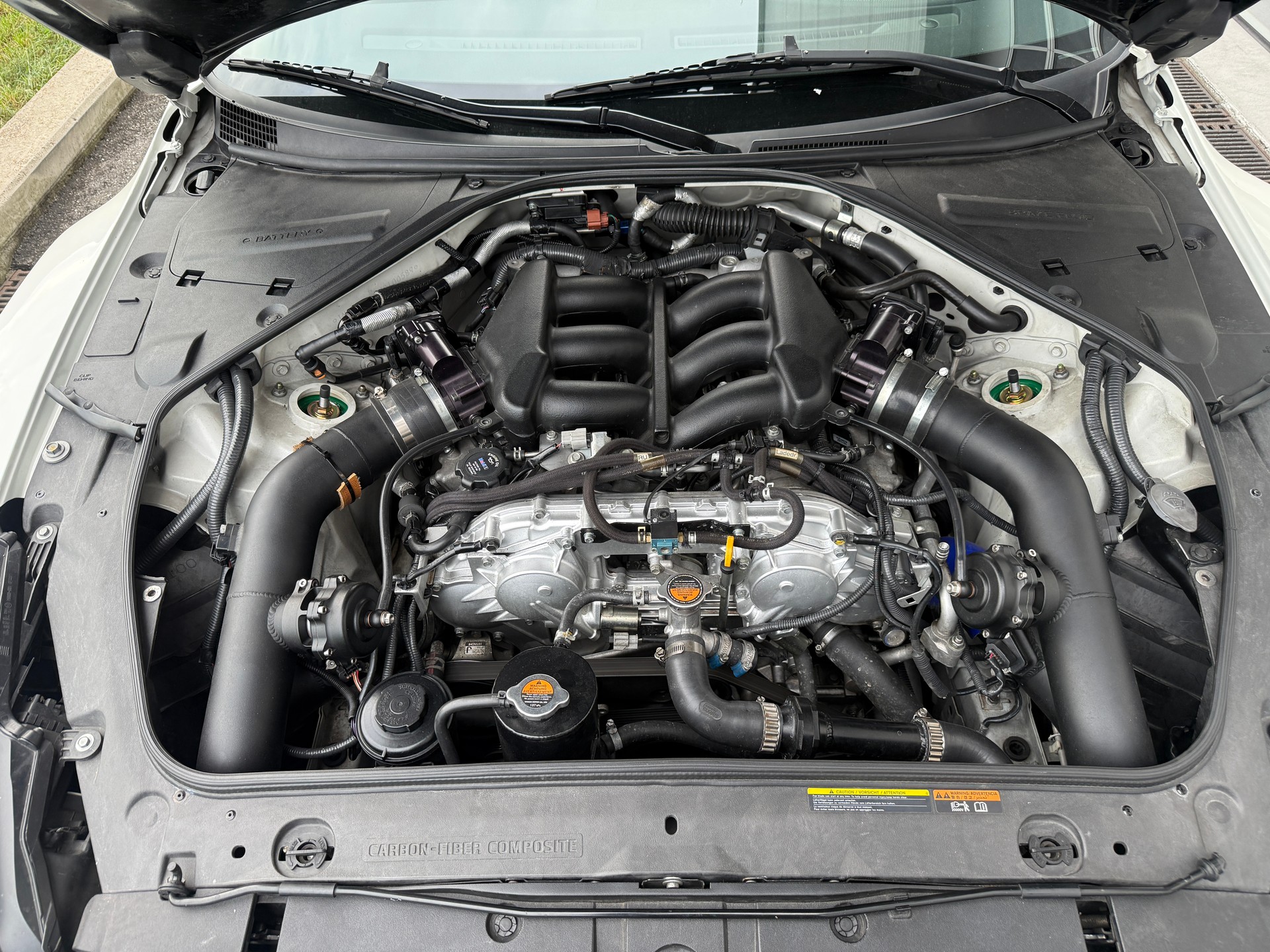 NISSAN GT-R 3.8 V6 Biturbo-image-5