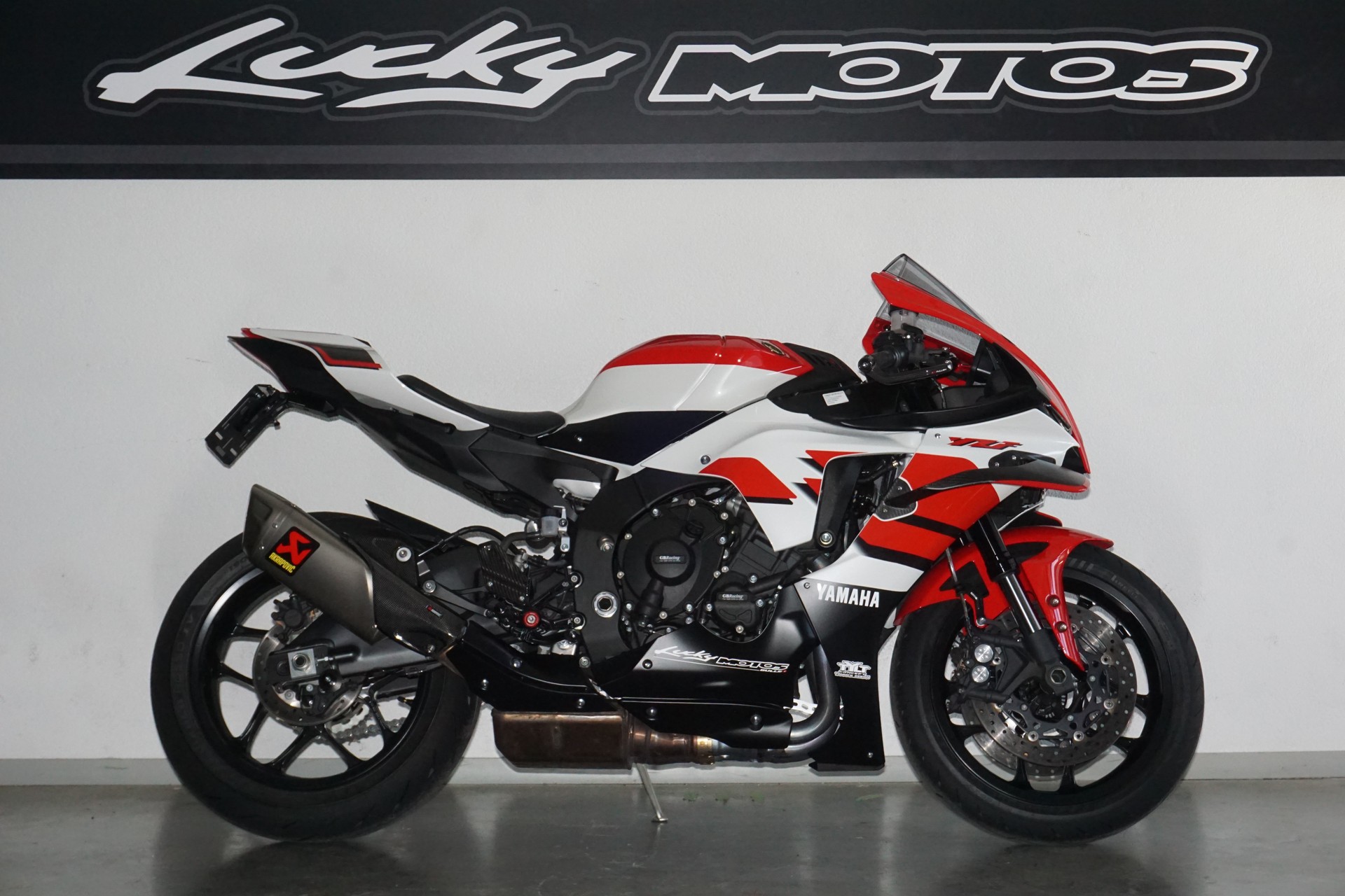 YAMAHA YZF-R1 ABS-image-8
