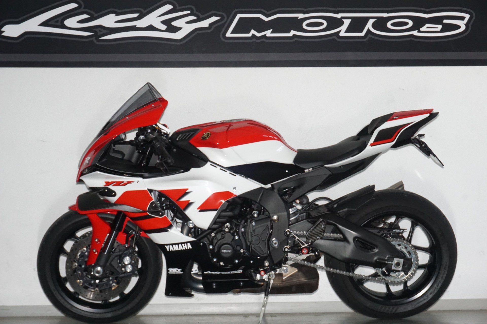 YAMAHA YZF-R1 ABS