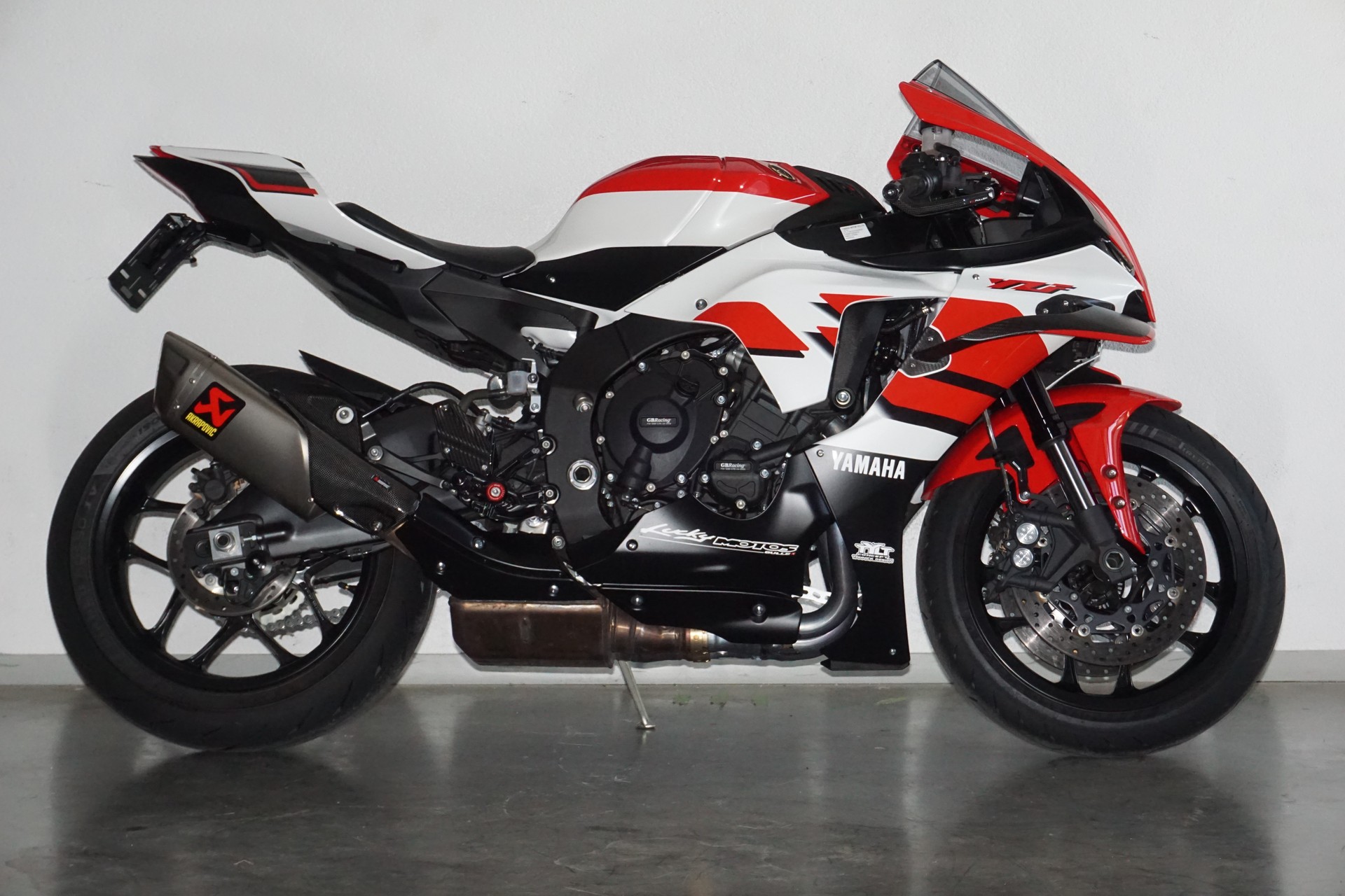 YAMAHA YZF-R1 ABS-image-7