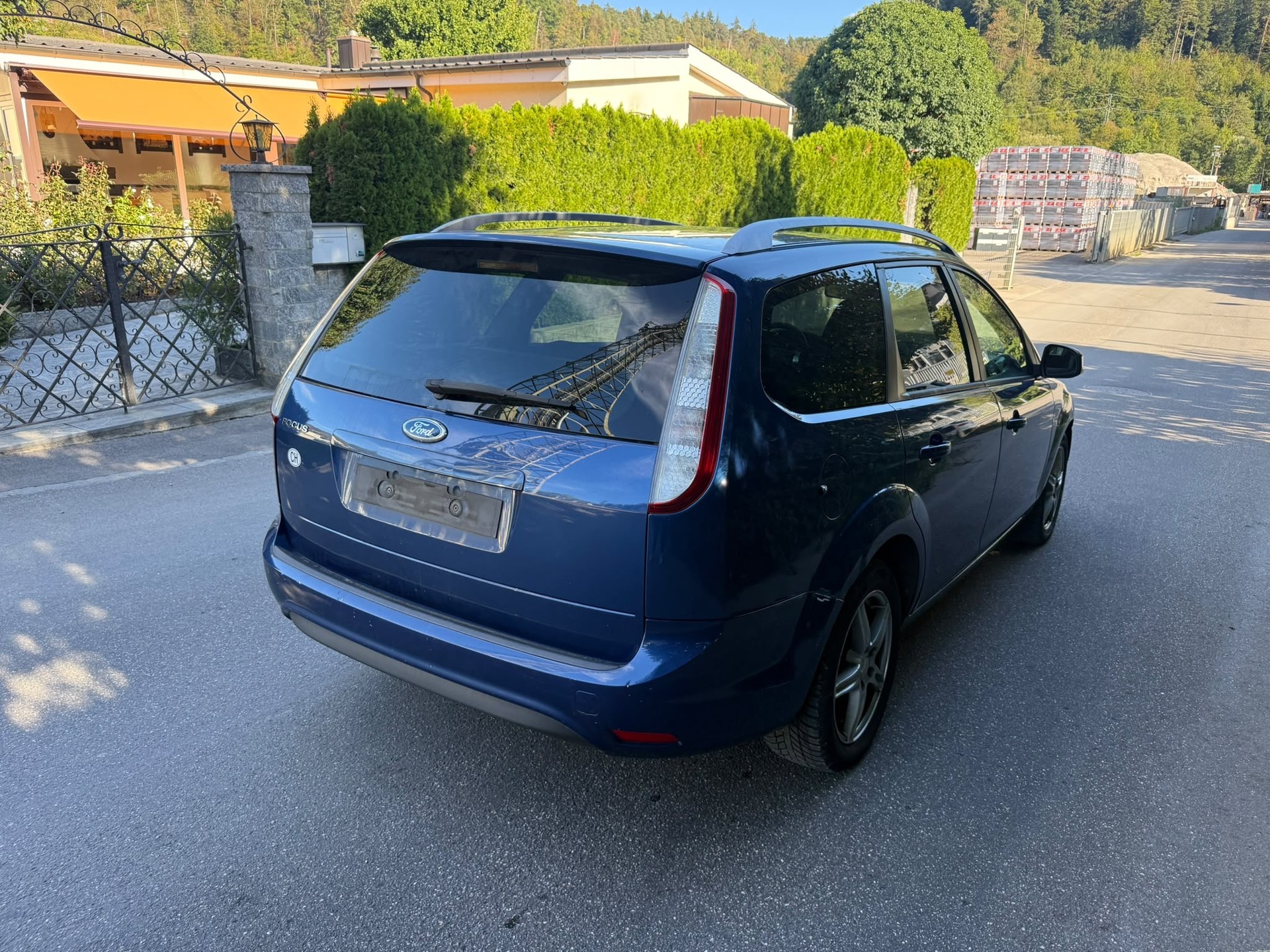 FORD Focus 1.8i Titanium-image-7