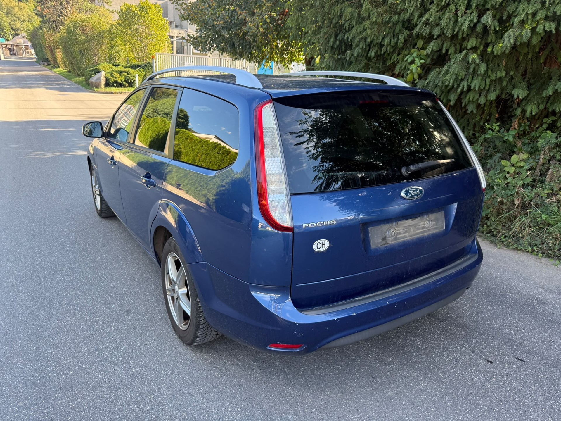 FORD Focus 1.8i Titanium-image-5