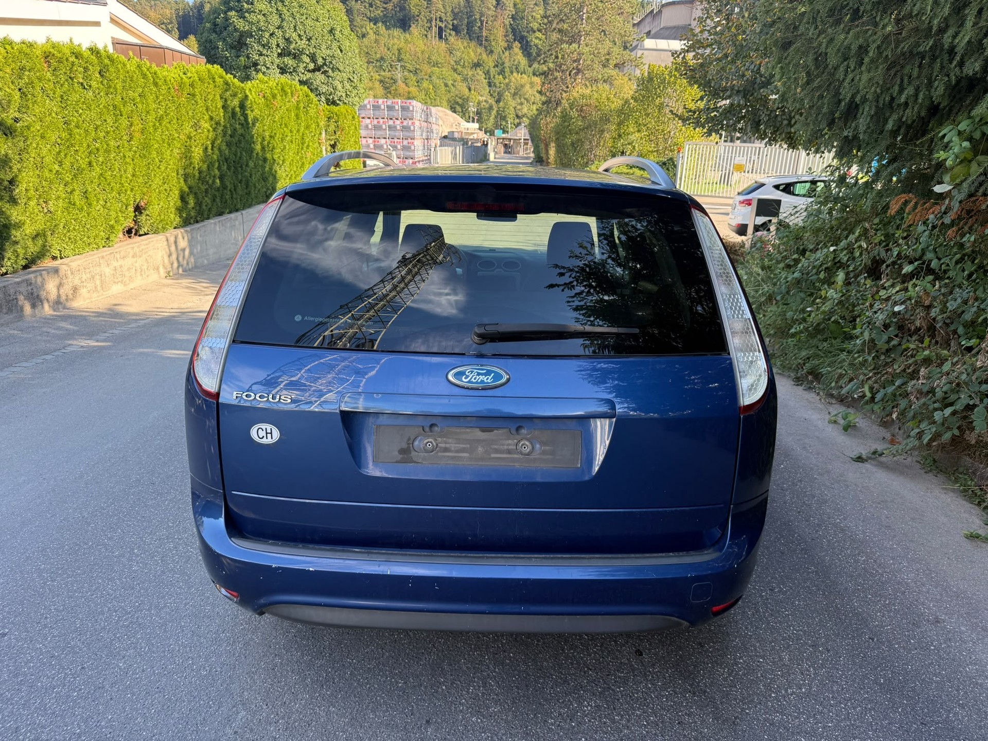 FORD Focus 1.8i Titanium-image-4